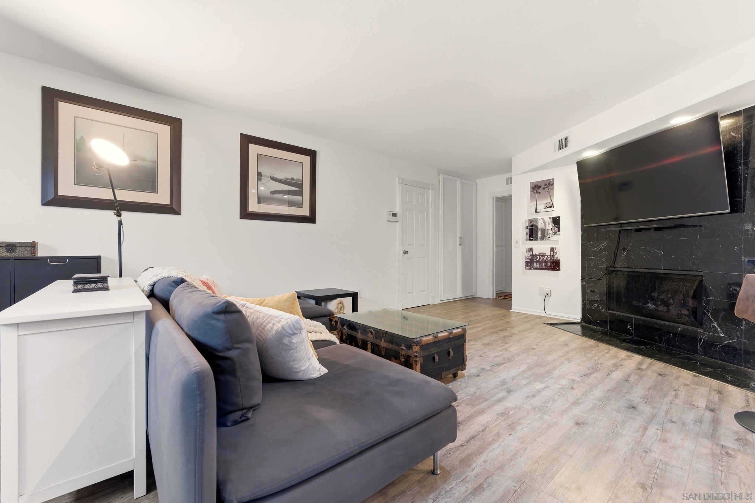 Detail Gallery Image 15 of 34 For 3116  Groton Way  #2,  San Diego,  CA 92110 - 3 Beds | 2 Baths