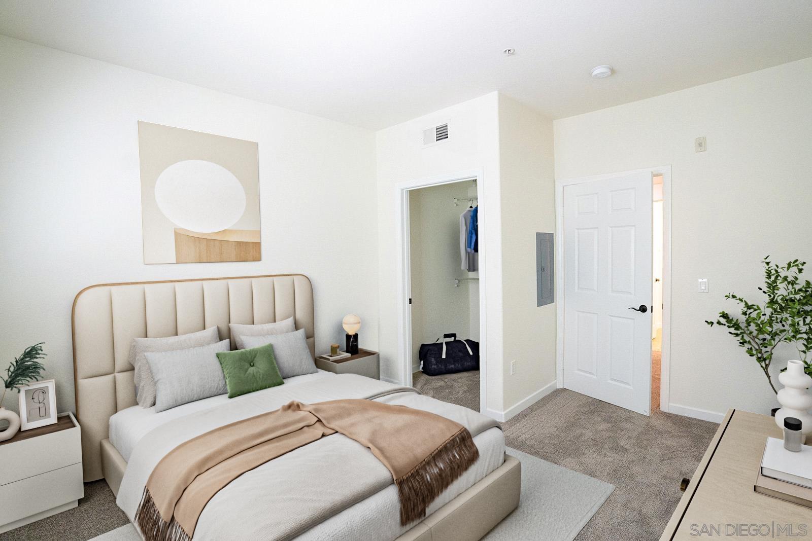 Detail Gallery Image 4 of 18 For Mission Gorge,  San Diego,  CA 92120 - 2 Beds | 2 Baths