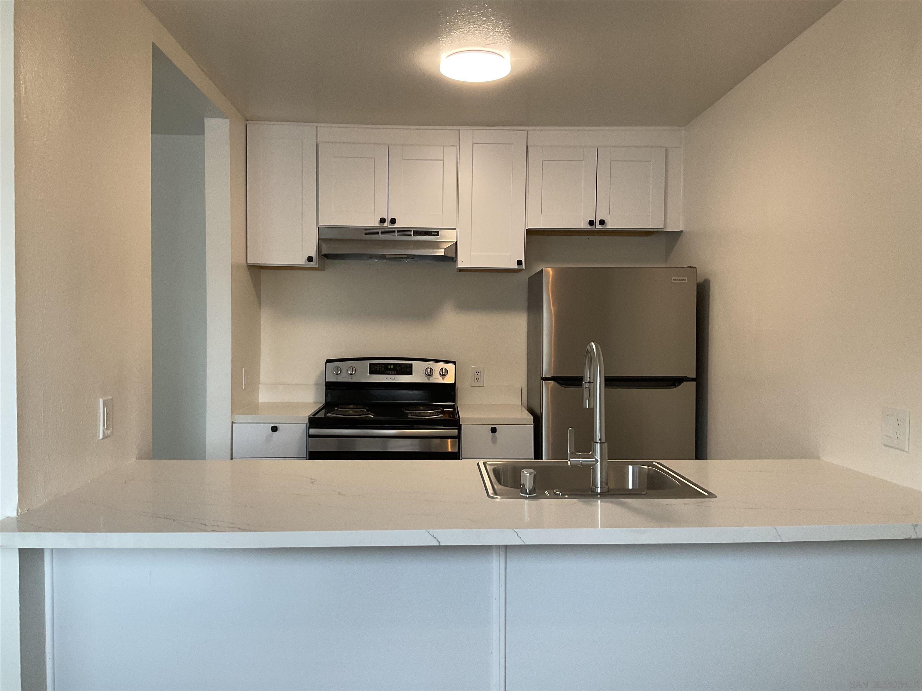 Detail Gallery Image 2 of 20 For 6902  Mission Gorge Rd.  9, San Diego,  CA 92120 - 1 Beds | 1 Baths