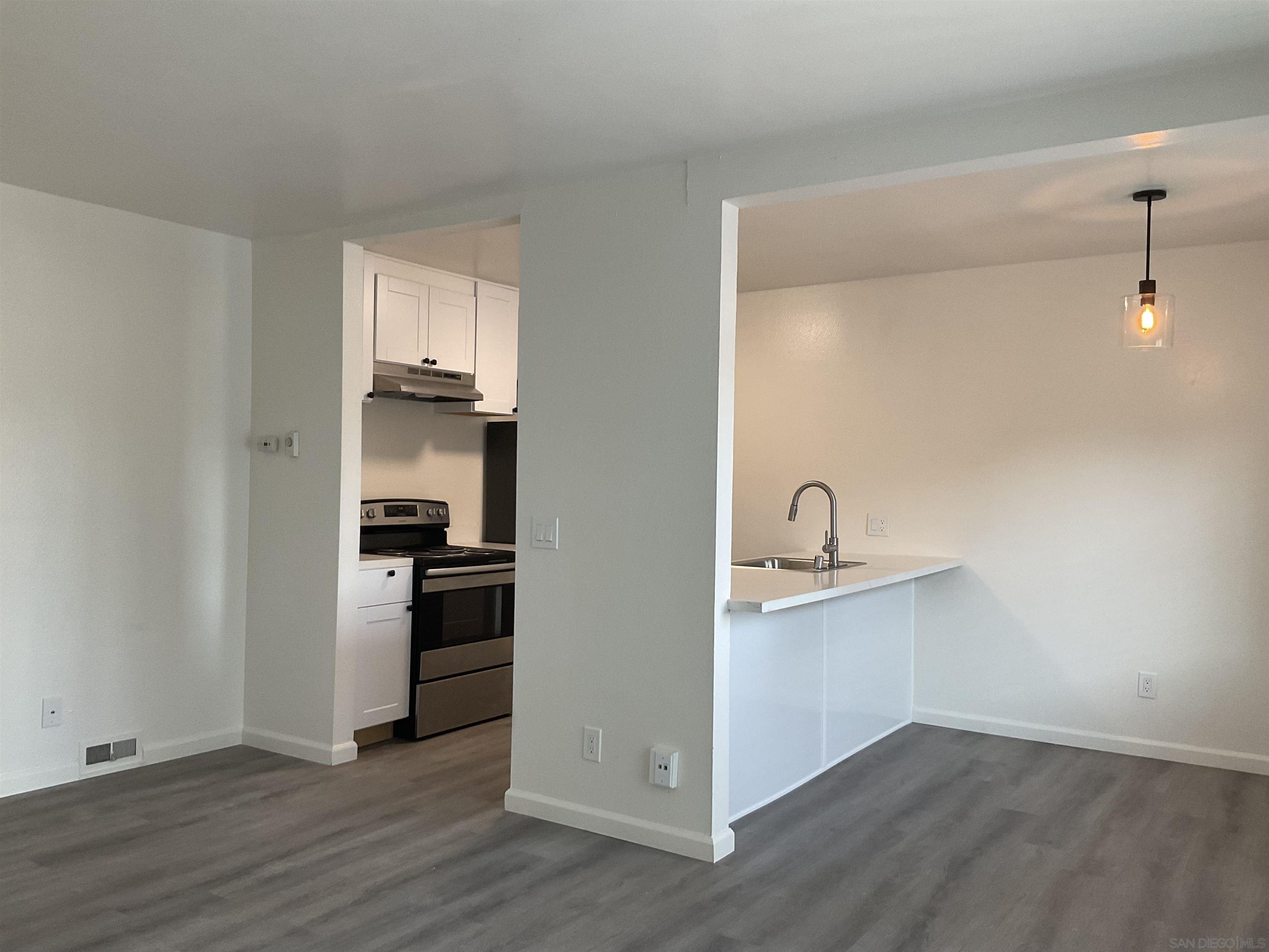 Detail Gallery Image 4 of 20 For 6902  Mission Gorge Rd.  9, San Diego,  CA 92120 - 1 Beds | 1 Baths