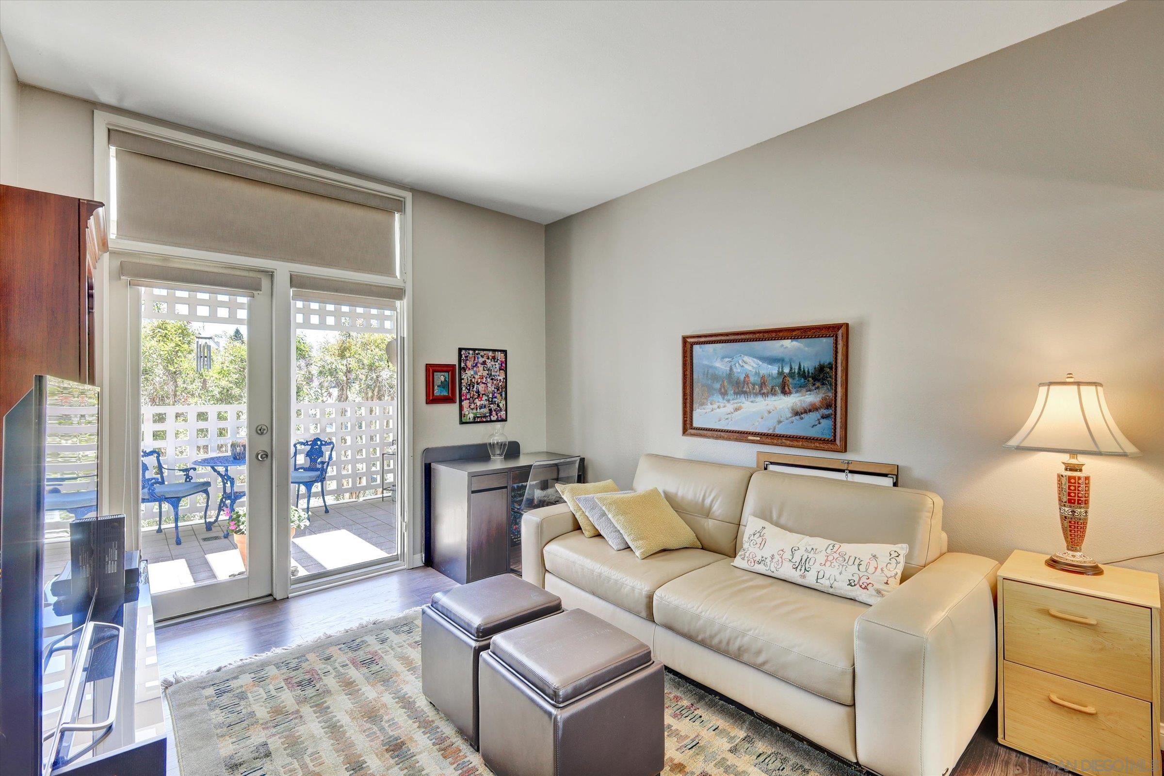 Detail Gallery Image 17 of 29 For 4018  Nobel Dr  #301,  San Diego,  CA 92122 - 3 Beds | 2 Baths