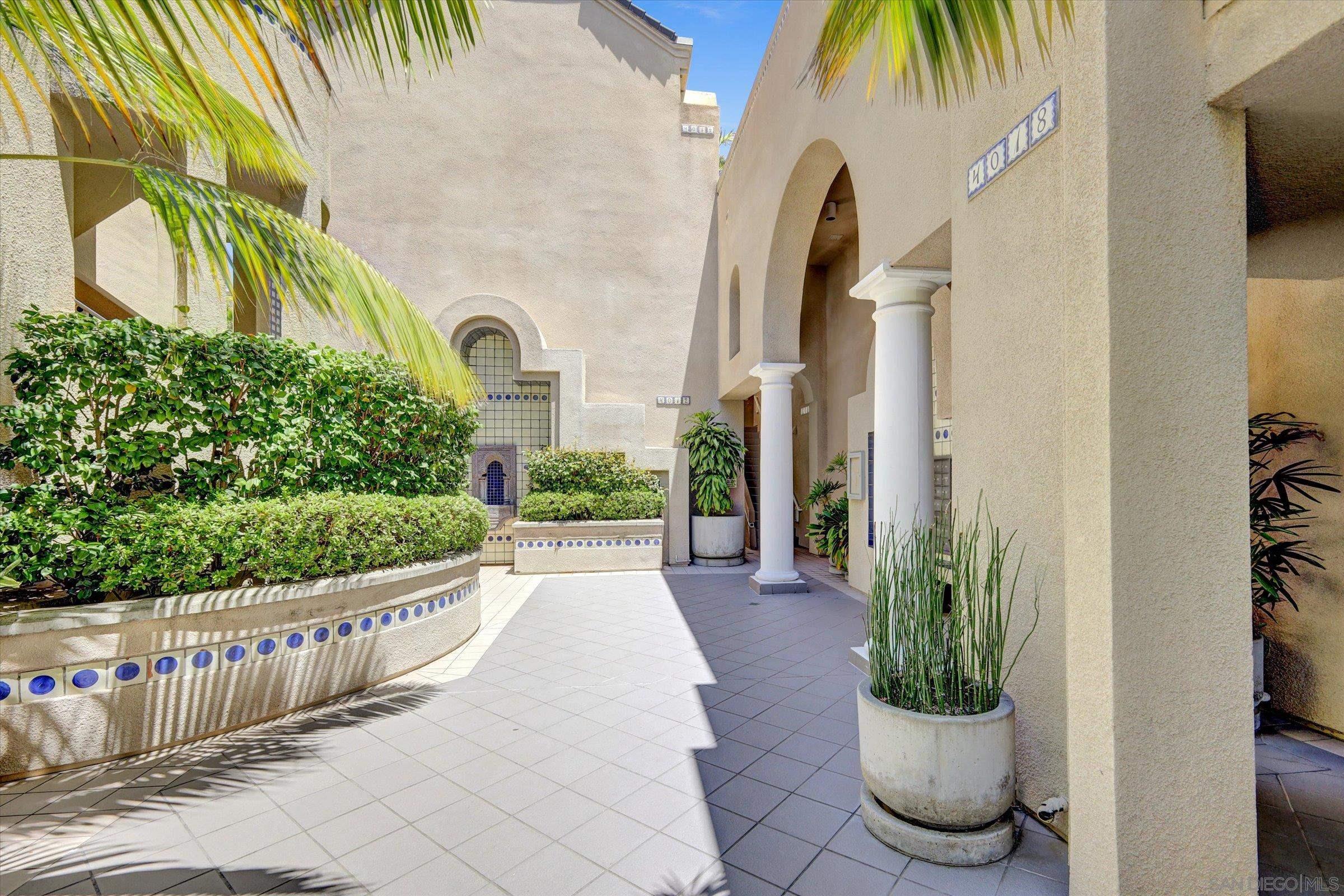 Detail Gallery Image 22 of 29 For 4018  Nobel Dr  #301,  San Diego,  CA 92122 - 3 Beds | 2 Baths