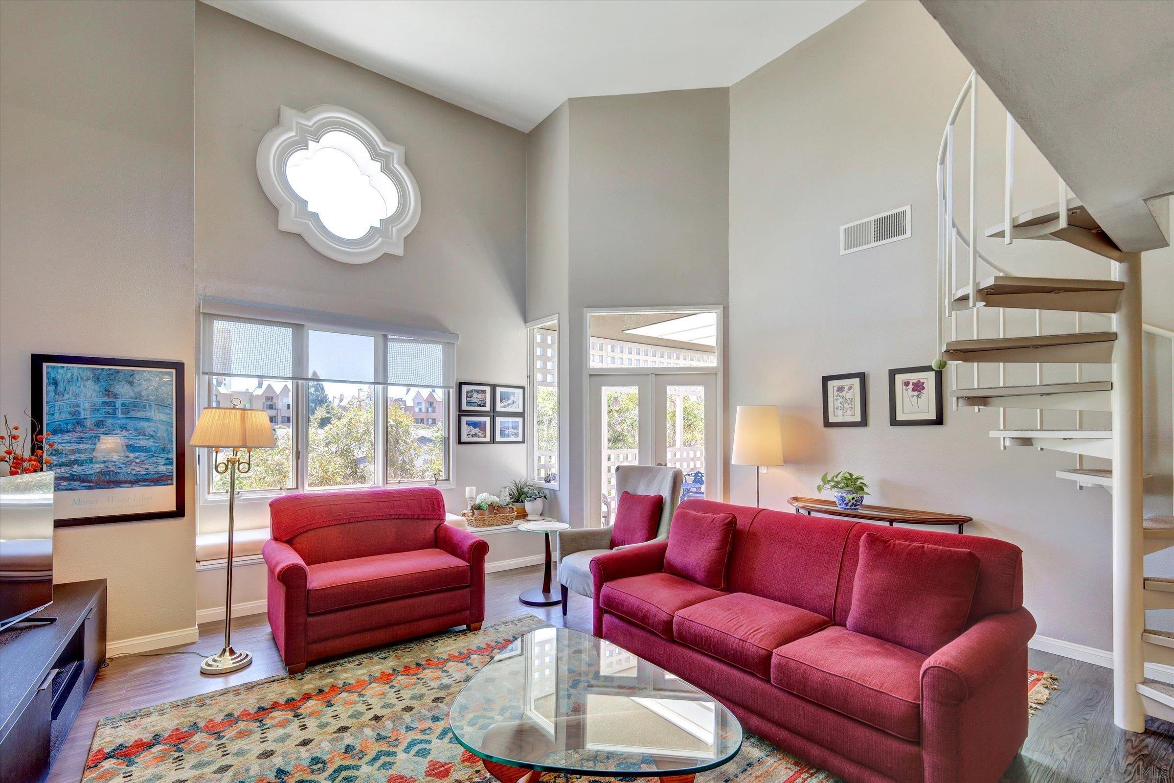 Detail Gallery Image 6 of 29 For 4018  Nobel Dr  #301,  San Diego,  CA 92122 - 3 Beds | 2 Baths