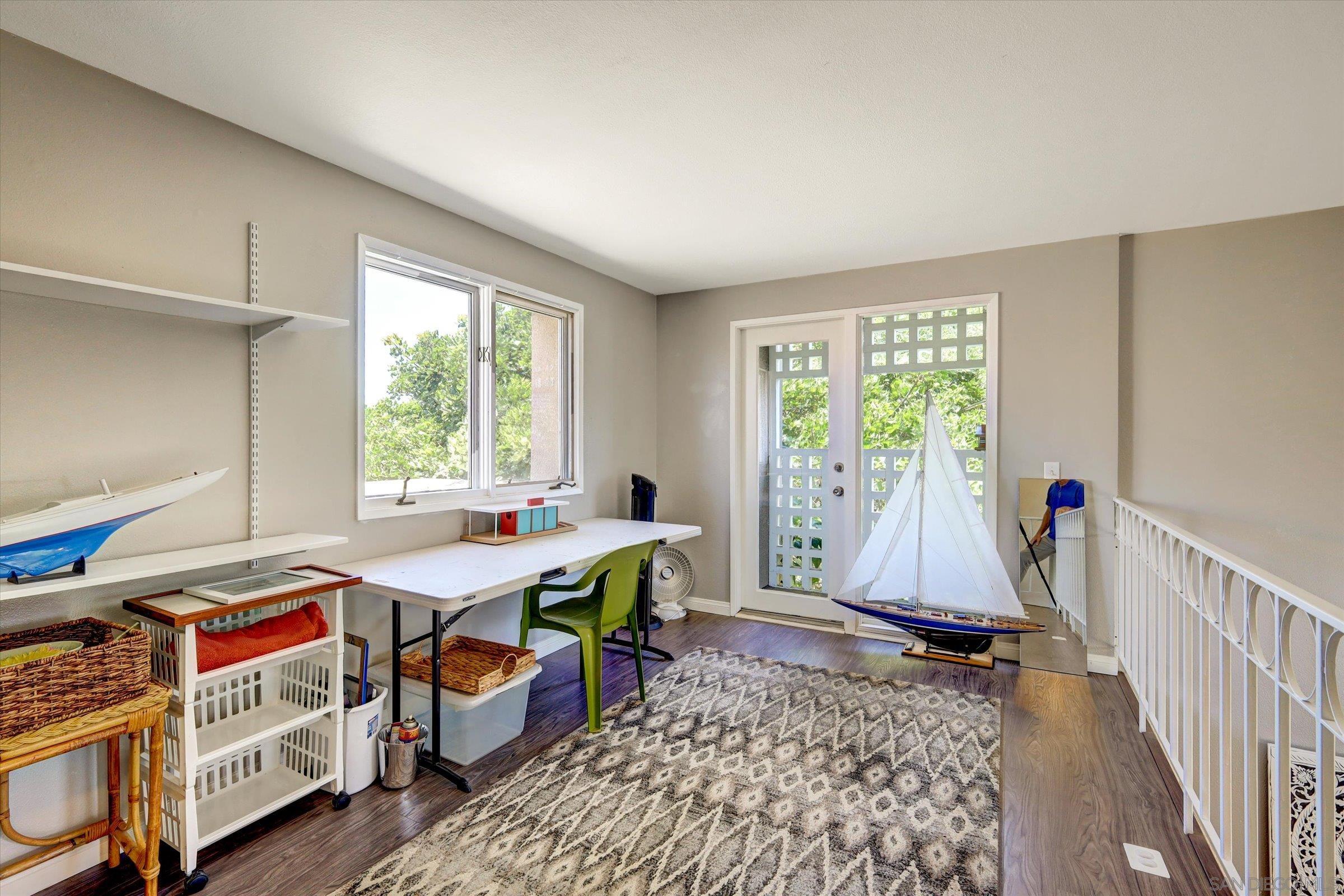 Detail Gallery Image 9 of 29 For 4018  Nobel Dr  #301,  San Diego,  CA 92122 - 3 Beds | 2 Baths