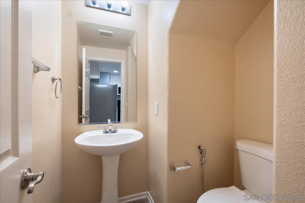Detail Gallery Image 8 of 25 For 841  Compass Way, San Diego,  CA 92154 - 3 Beds | 2/1 Baths