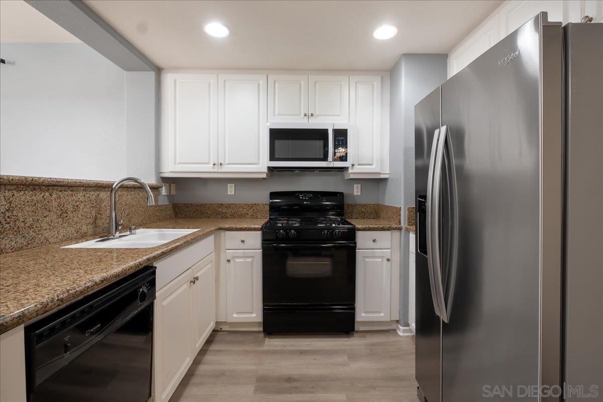 Detail Gallery Image 10 of 25 For 841  Compass Way, San Diego,  CA 92154 - 3 Beds | 2/1 Baths