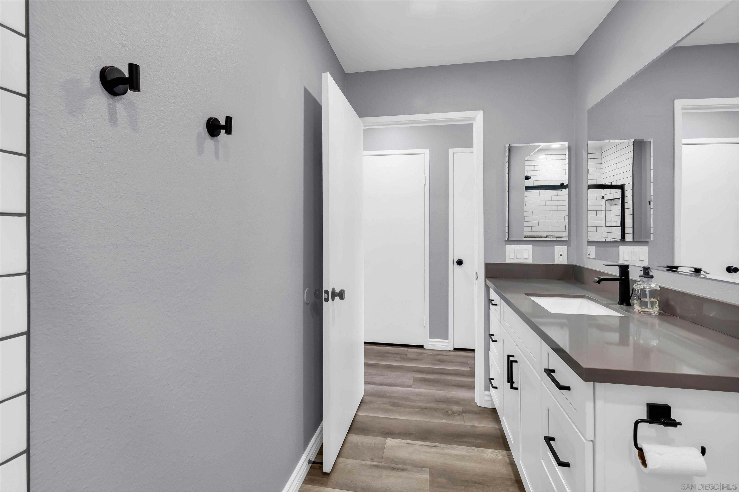 Detail Gallery Image 27 of 35 For 7780  Parkway Dr  #104,  La Mesa,  CA 91942 - 2 Beds | 2 Baths