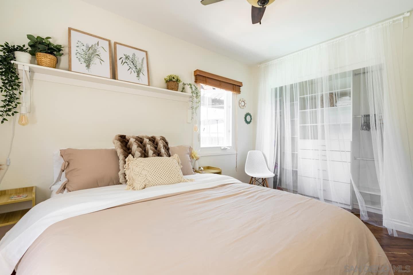 Detail Gallery Image 10 of 19 For 3466  Wisteria Dr, San Diego,  CA 92106 - 2 Beds | 1 Baths