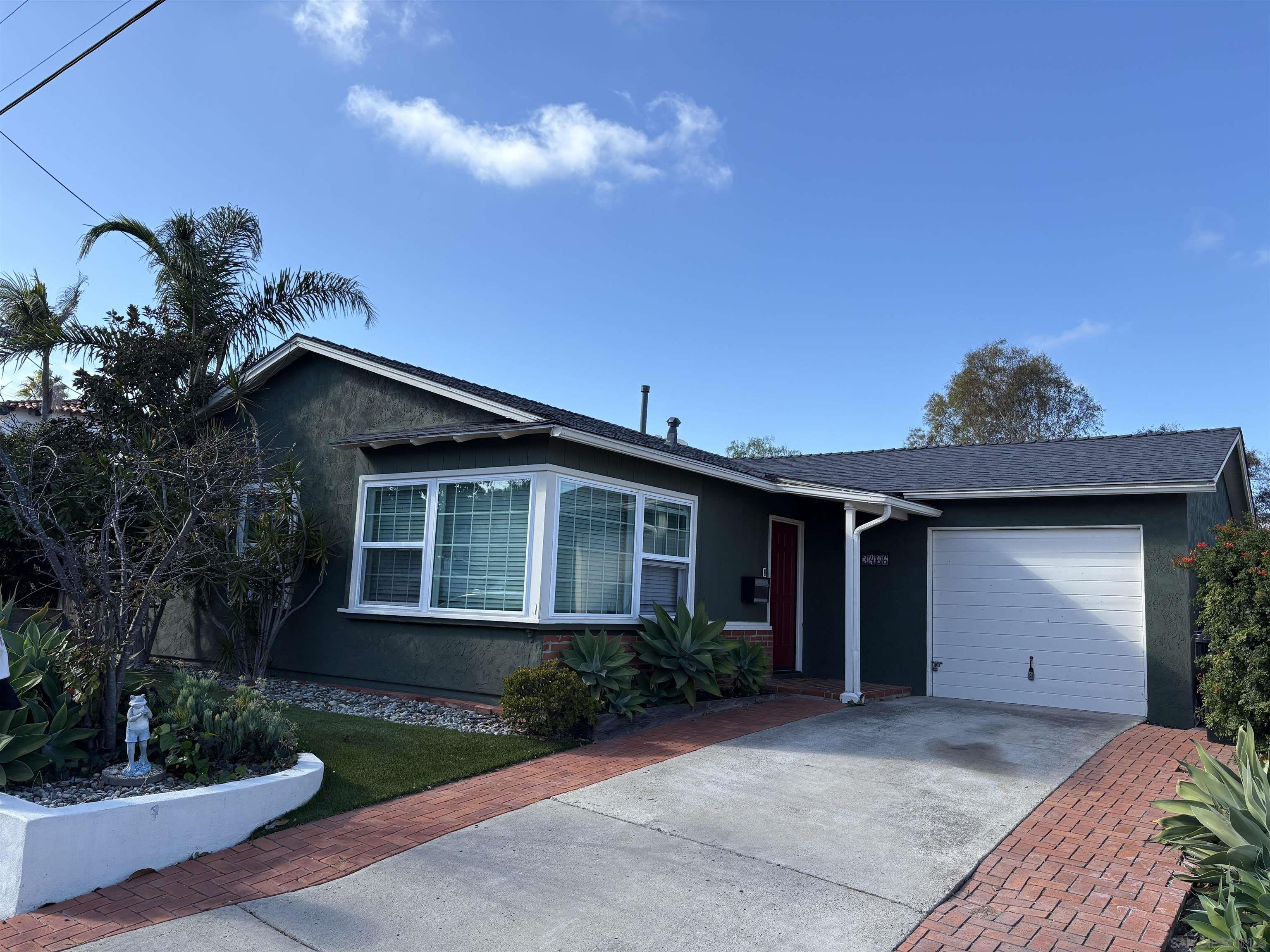 Detail Gallery Image 17 of 19 For 3466  Wisteria Dr, San Diego,  CA 92106 - 2 Beds | 1 Baths