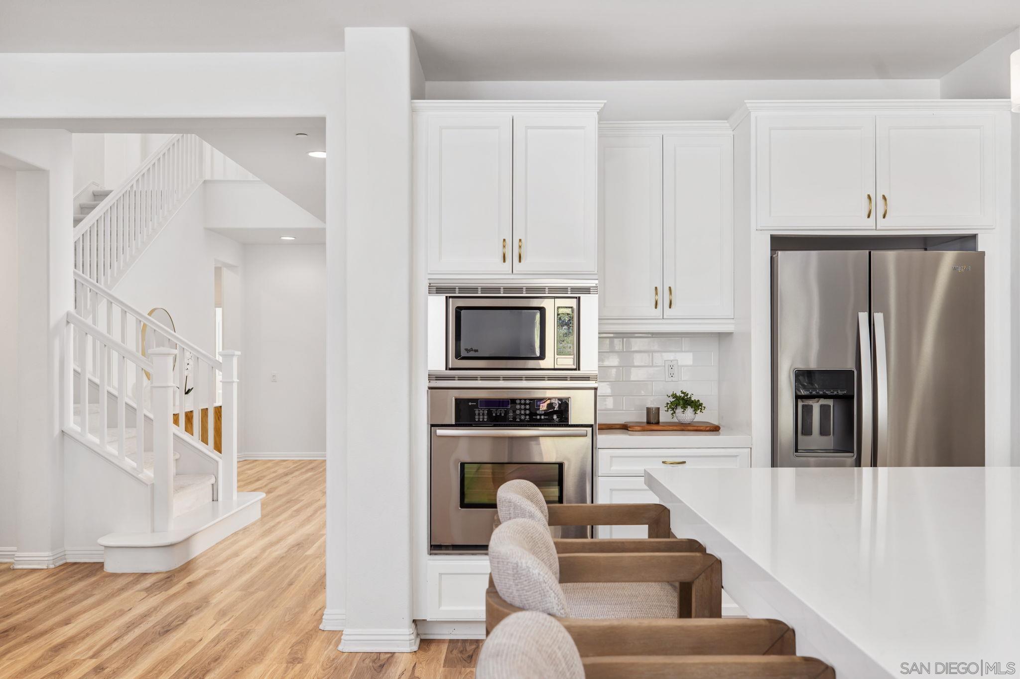 Detail Gallery Image 11 of 58 For 8492  Blackburn Ln, San Diego,  CA 92127 - 4 Beds | 3 Baths