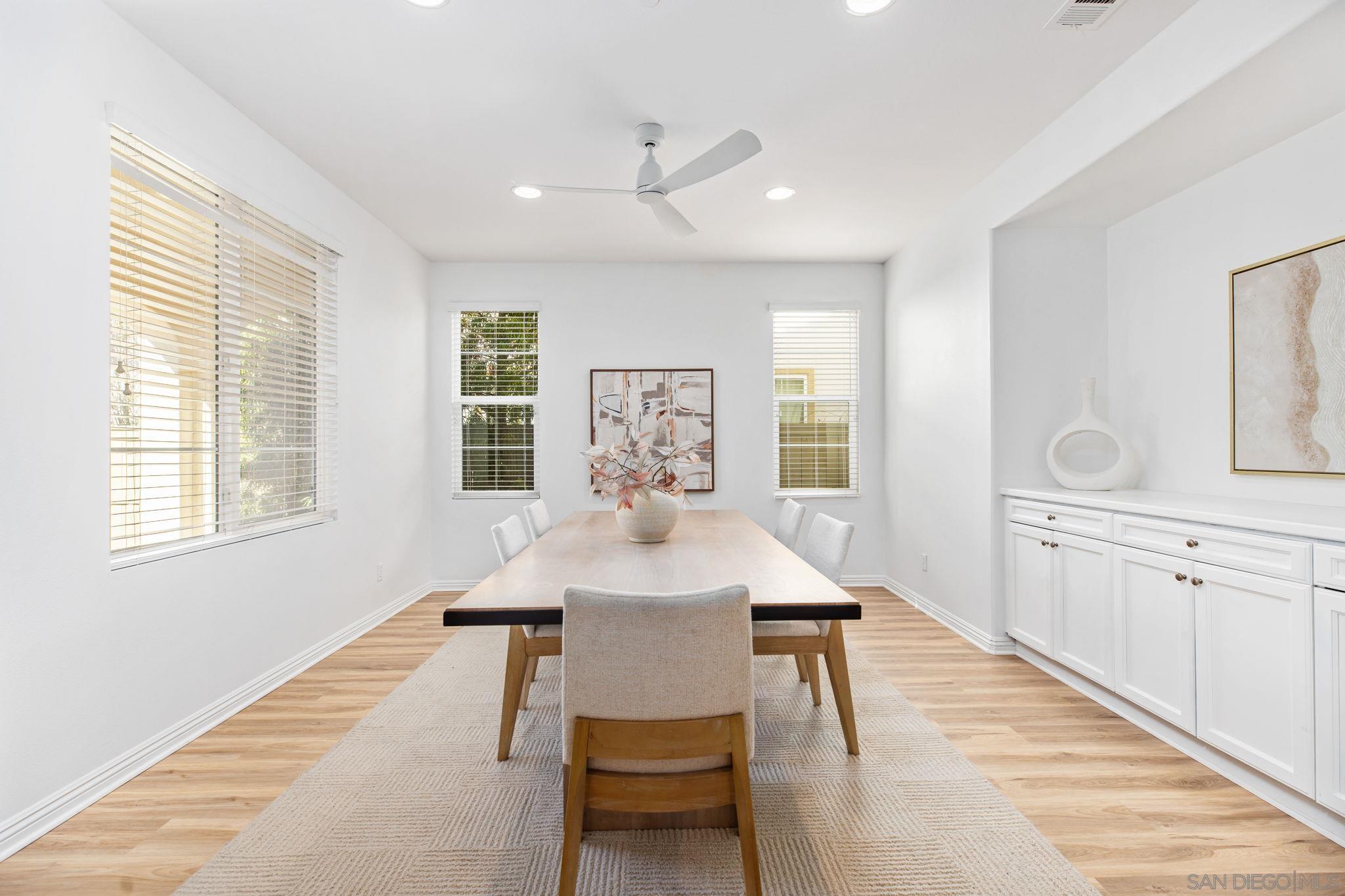 Detail Gallery Image 16 of 58 For 8492  Blackburn Ln, San Diego,  CA 92127 - 4 Beds | 3 Baths