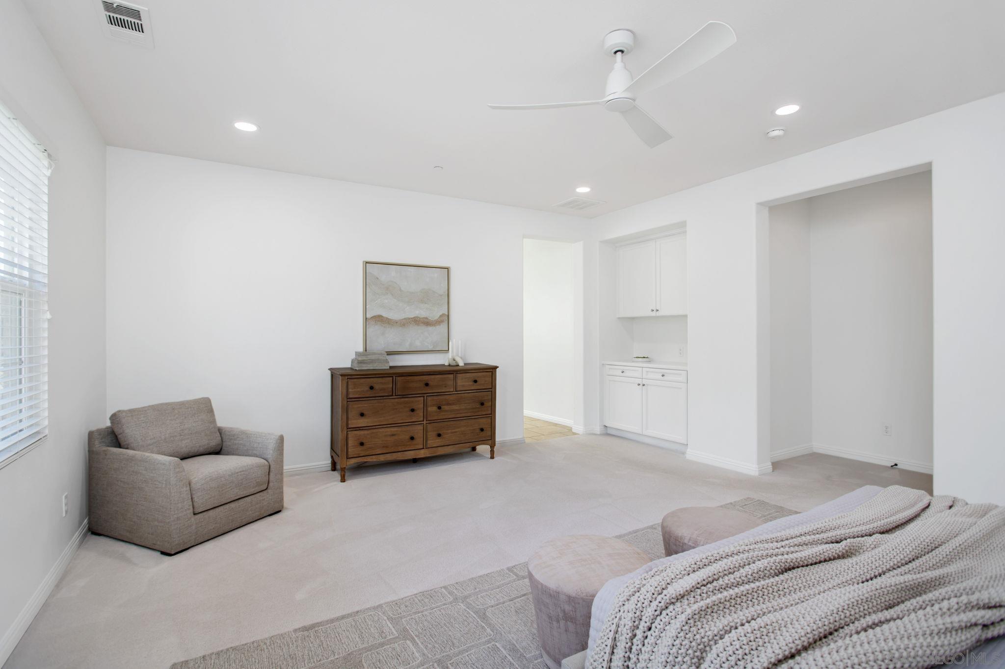 Detail Gallery Image 26 of 58 For 8492  Blackburn Ln, San Diego,  CA 92127 - 4 Beds | 3 Baths