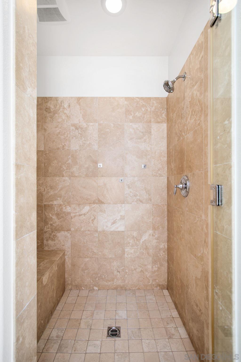 Detail Gallery Image 29 of 58 For 8492  Blackburn Ln, San Diego,  CA 92127 - 4 Beds | 3 Baths