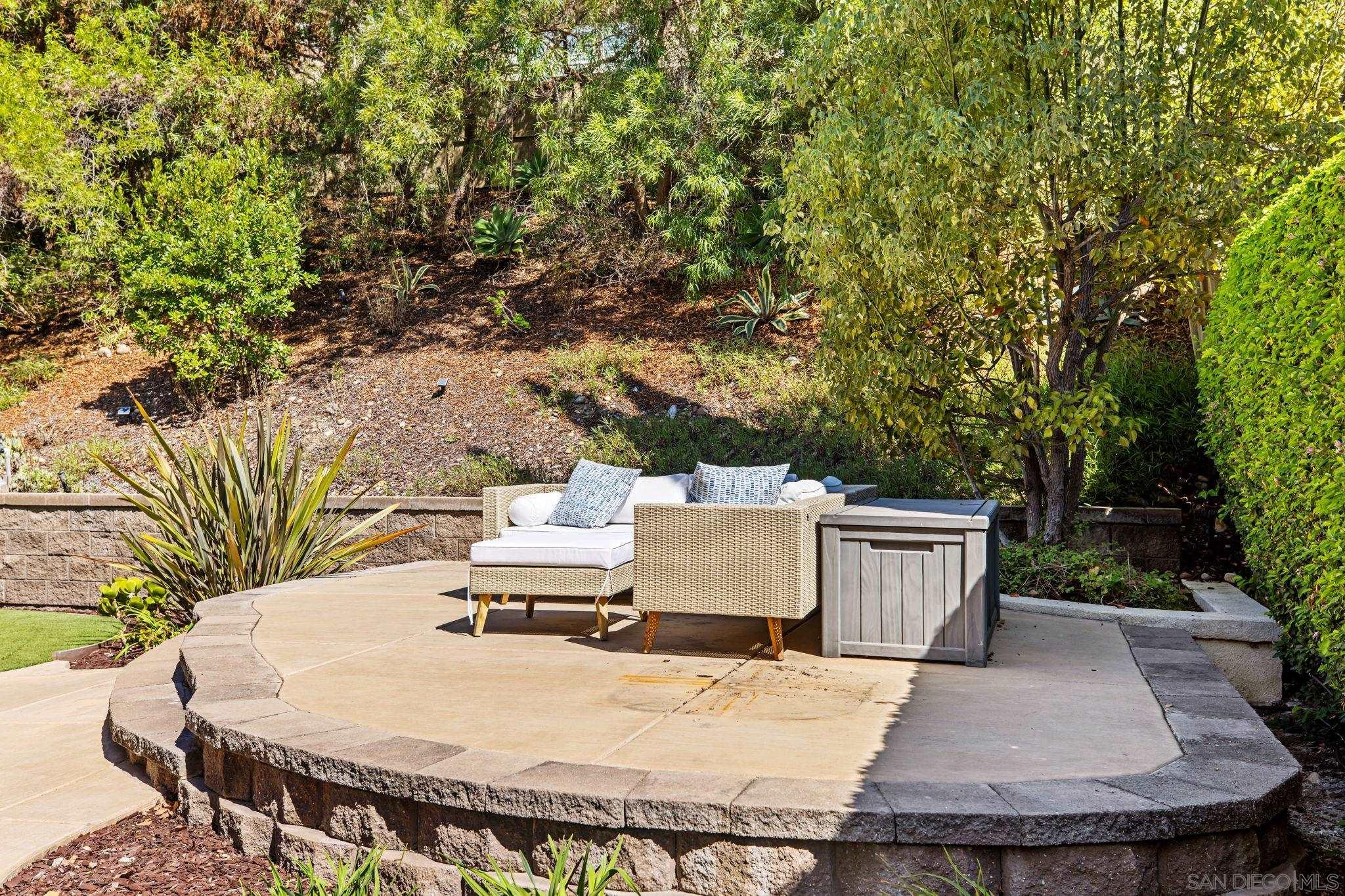 Detail Gallery Image 41 of 58 For 8492  Blackburn Ln, San Diego,  CA 92127 - 4 Beds | 3 Baths