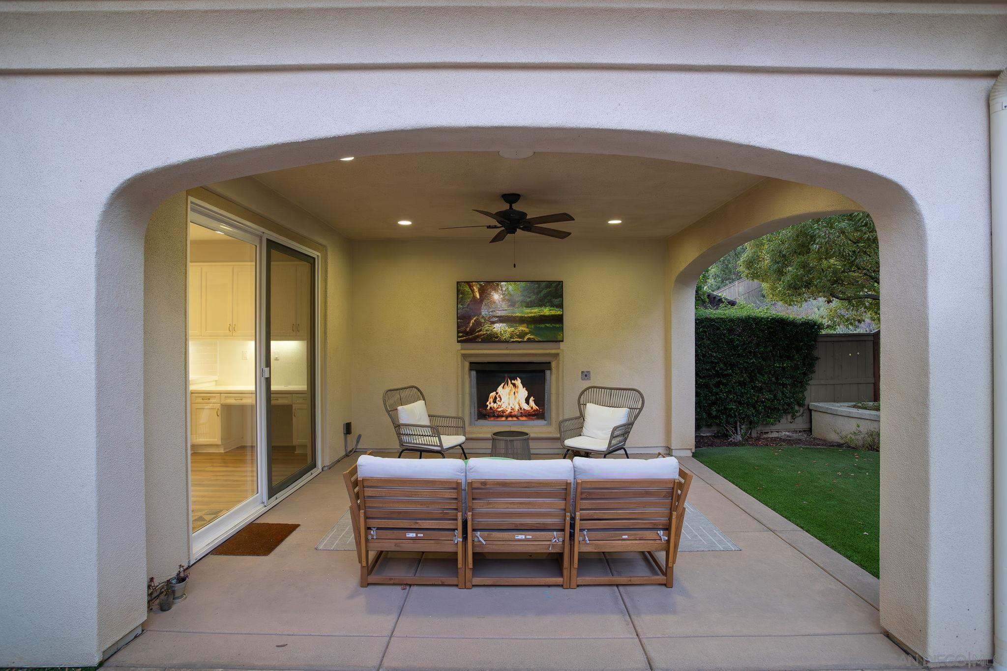 Detail Gallery Image 52 of 58 For 8492  Blackburn Ln, San Diego,  CA 92127 - 4 Beds | 3 Baths