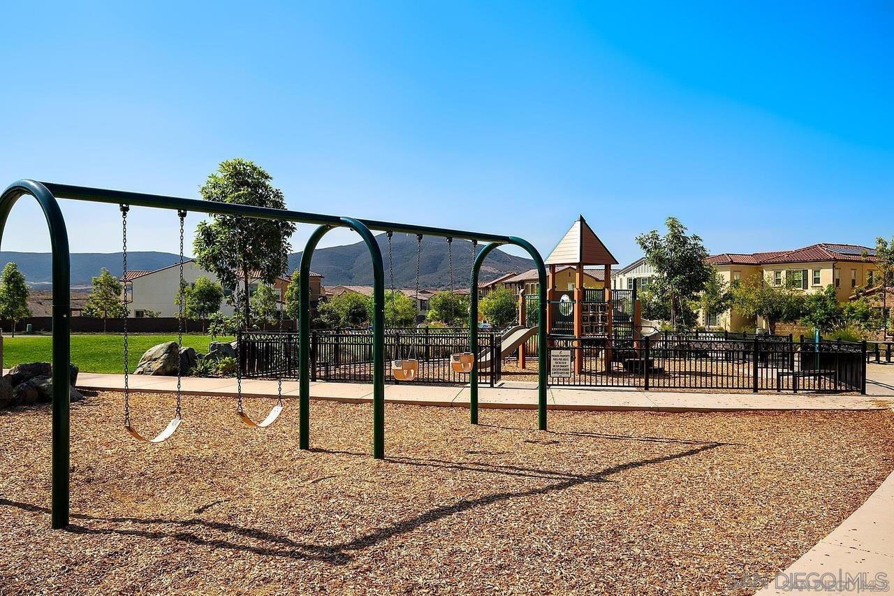 Detail Gallery Image 55 of 58 For 8492  Blackburn Ln, San Diego,  CA 92127 - 4 Beds | 3 Baths