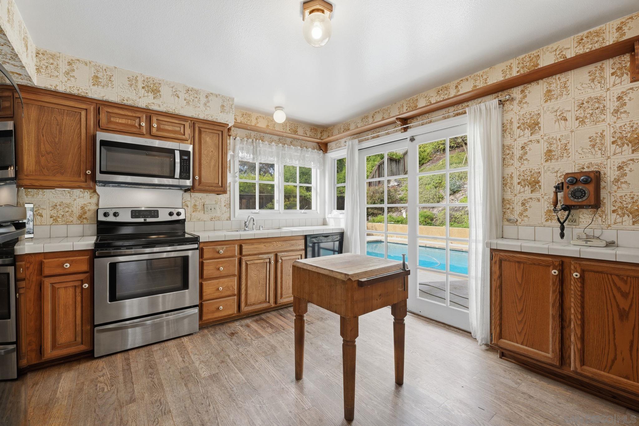 Detail Gallery Image 19 of 55 For 5562  Tortuga Ct, San Diego,  CA 92124 - 4 Beds | 2/1 Baths