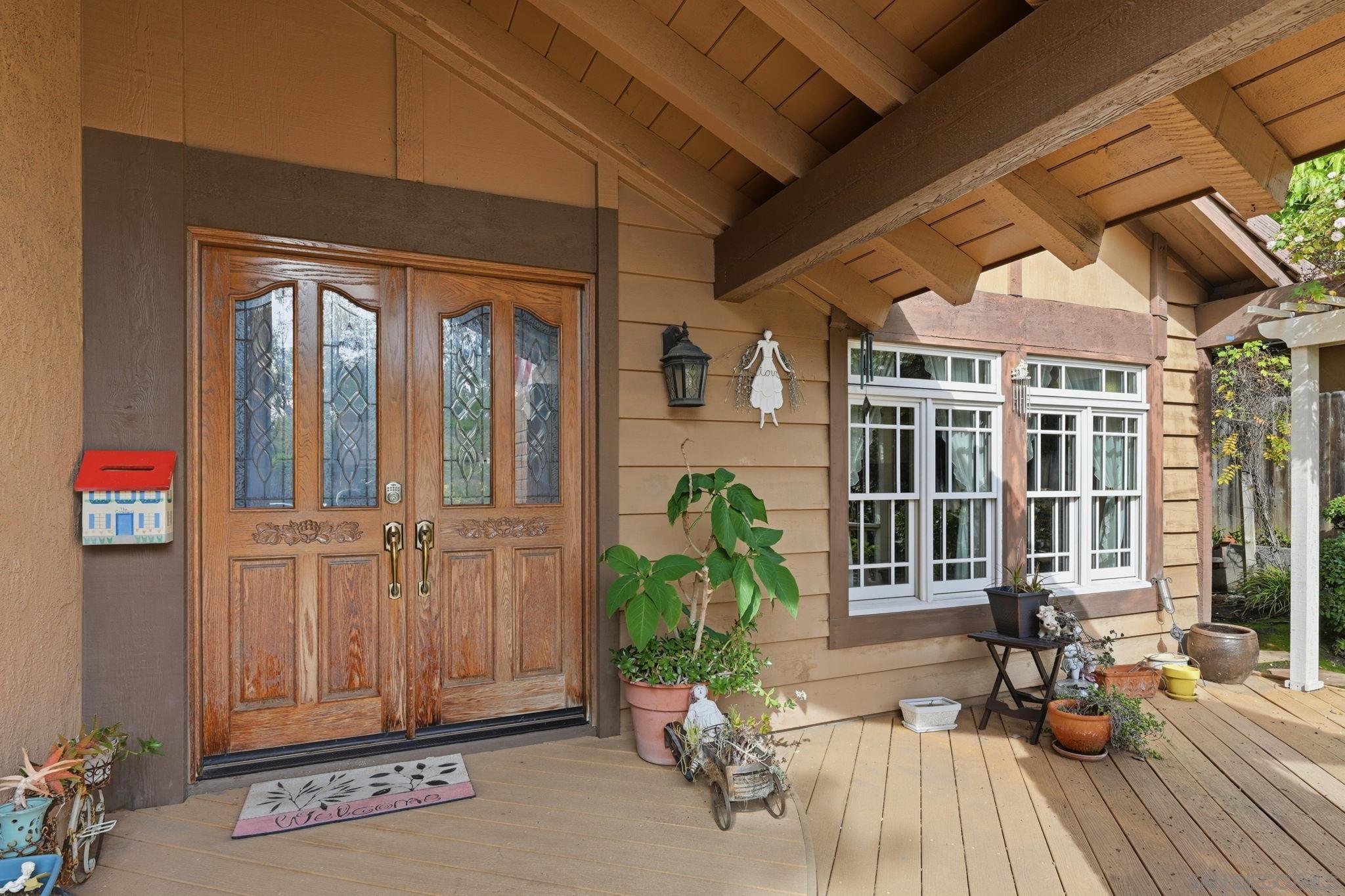 Detail Gallery Image 4 of 55 For 5562  Tortuga Ct, San Diego,  CA 92124 - 4 Beds | 2/1 Baths