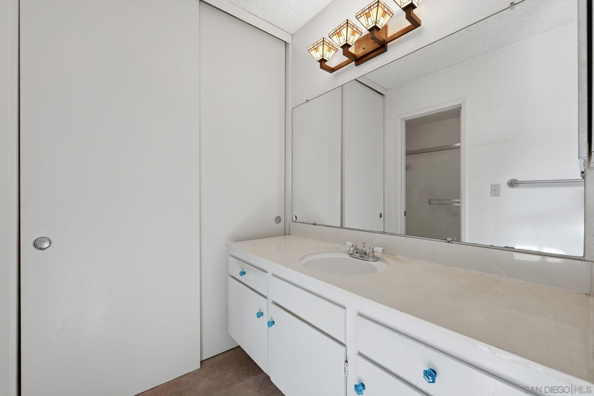 Detail Gallery Image 37 of 55 For 5562  Tortuga Ct, San Diego,  CA 92124 - 4 Beds | 2/1 Baths