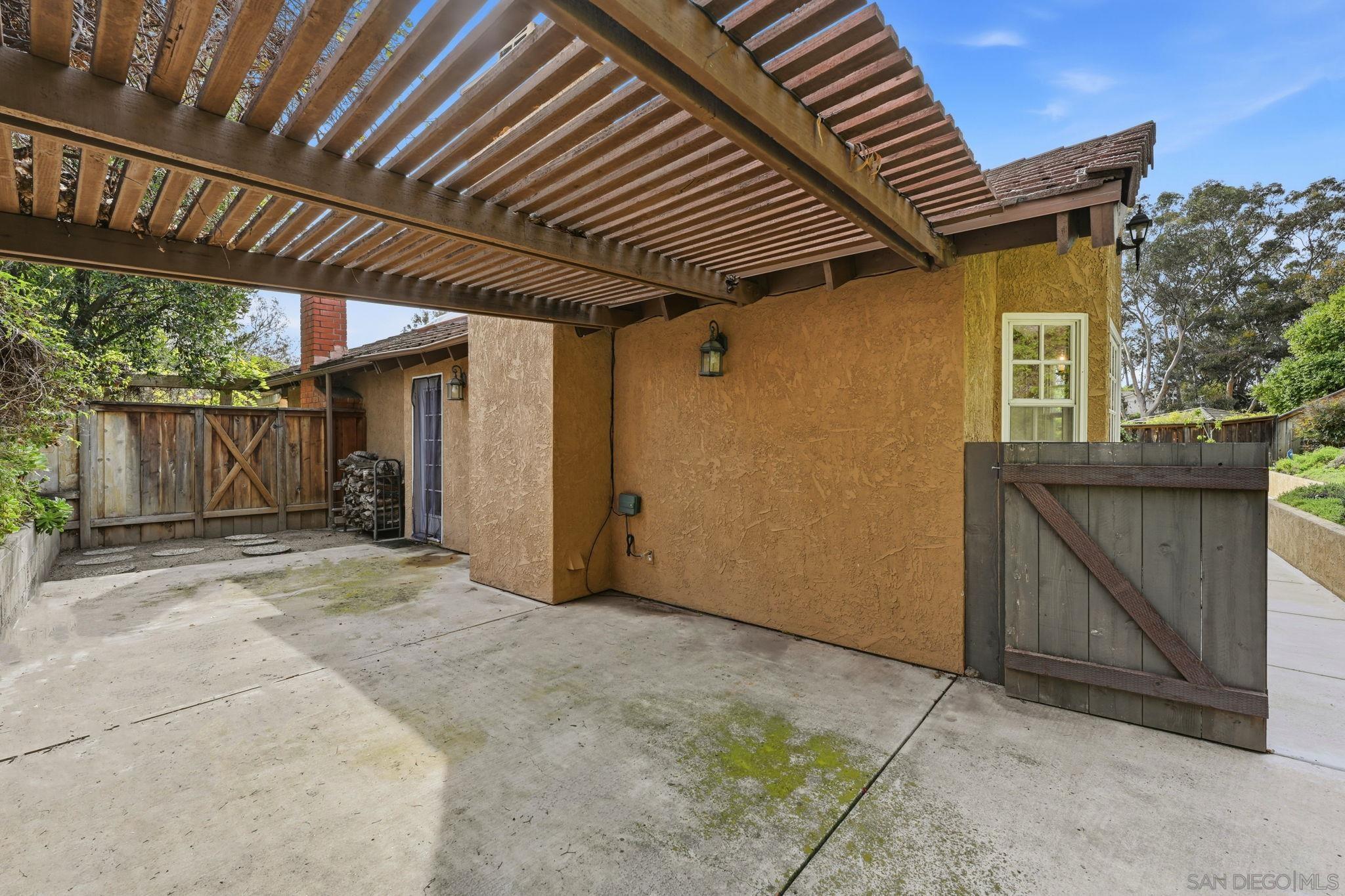 Detail Gallery Image 43 of 55 For 5562  Tortuga Ct, San Diego,  CA 92124 - 4 Beds | 2/1 Baths