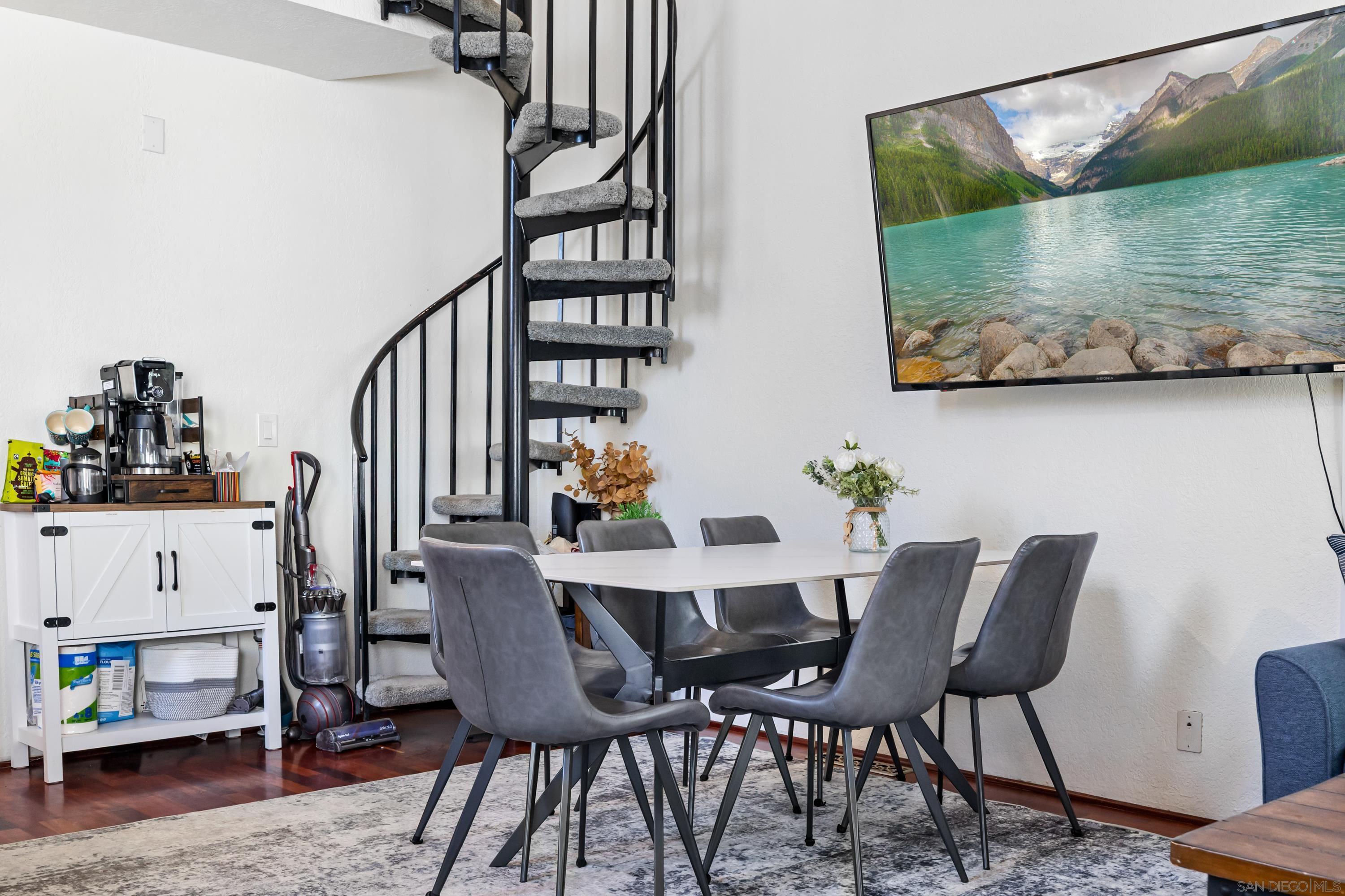 Detail Gallery Image 36 of 50 For 737  Whiting Court, San Diego,  CA 92109 - 3 Beds | 2 Baths