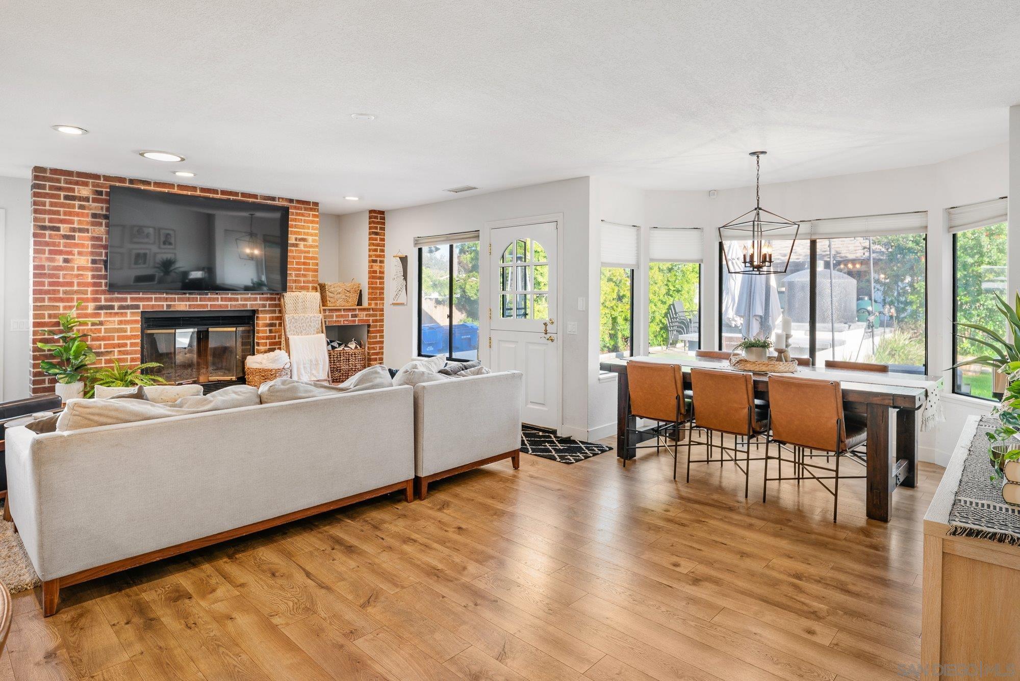 Detail Gallery Image 18 of 66 For 3491  Shawnee Road, San Diego,  CA 92117 - 5 Beds | 3 Baths