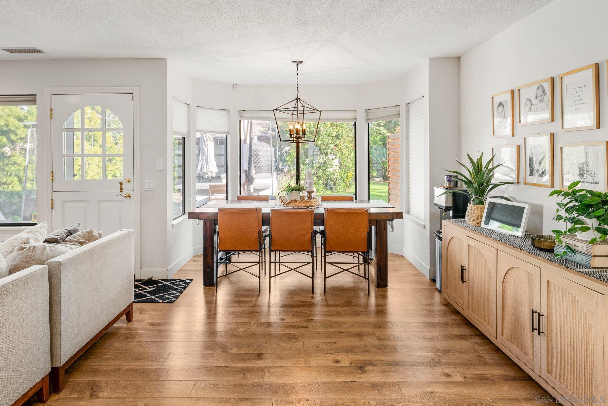 Detail Gallery Image 19 of 66 For 3491  Shawnee Road, San Diego,  CA 92117 - 5 Beds | 3 Baths