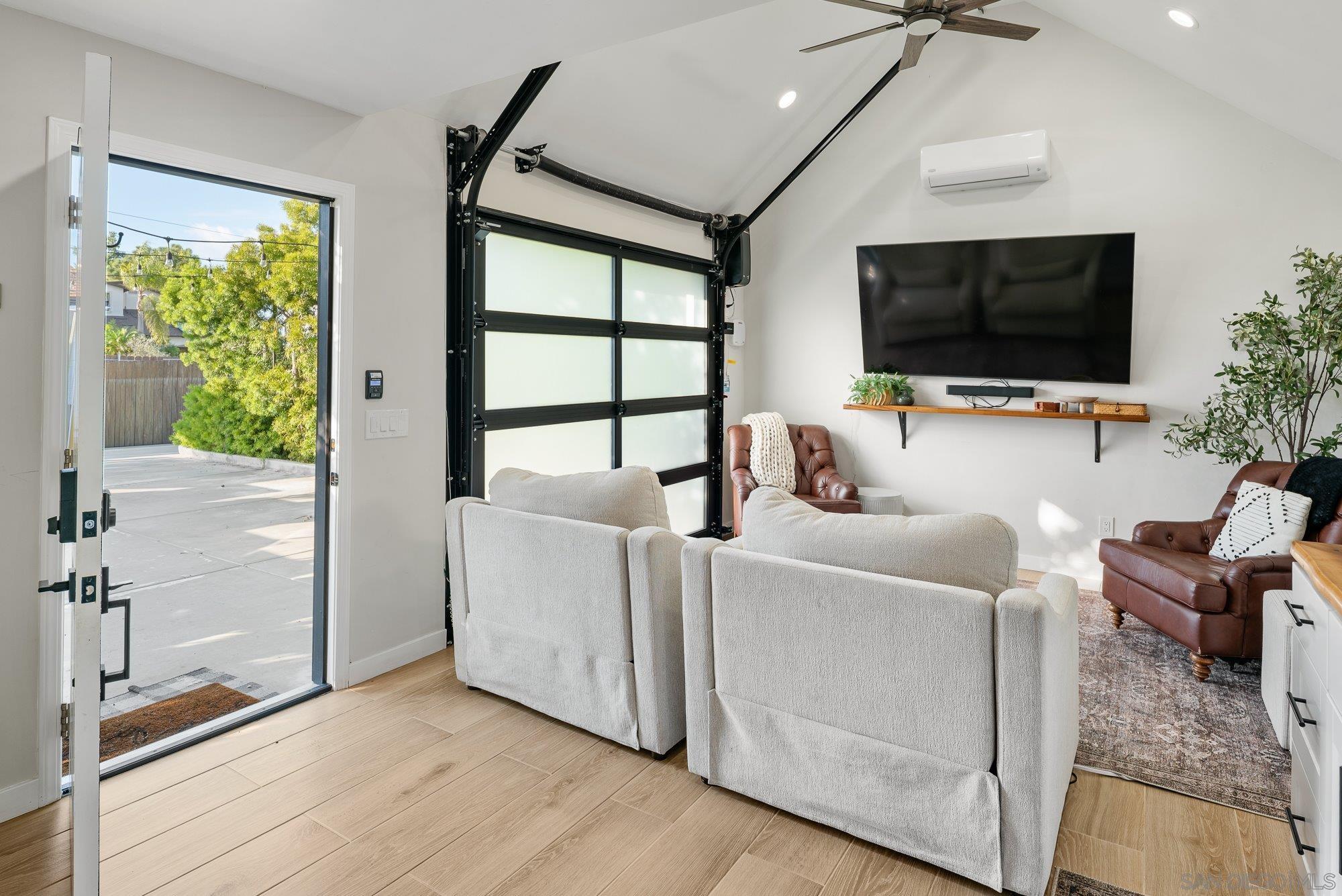 Detail Gallery Image 40 of 66 For 3491  Shawnee Road, San Diego,  CA 92117 - 5 Beds | 3 Baths