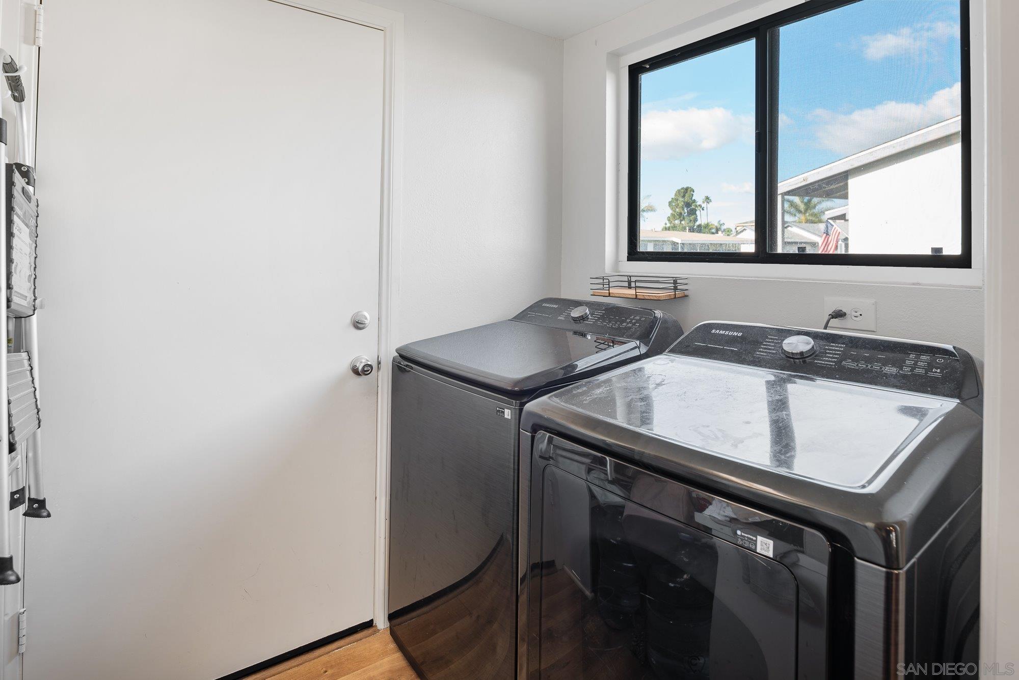 Detail Gallery Image 43 of 66 For 3491  Shawnee Road, San Diego,  CA 92117 - 5 Beds | 3 Baths