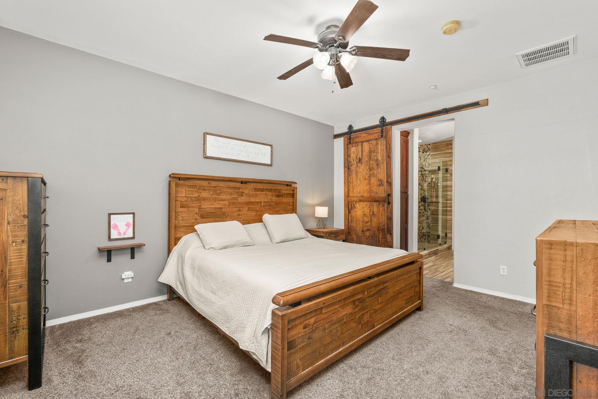 Detail Gallery Image 12 of 33 For 2231  Kensington Way  #2,  Chula Vista,  CA 91915 - 3 Beds | 3 Baths