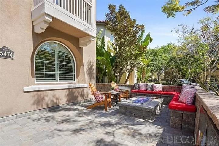 Detail Gallery Image 23 of 27 For 15474  Bristol Ridge Ter, San Diego,  CA 92127 - 3 Beds | 2/1 Baths