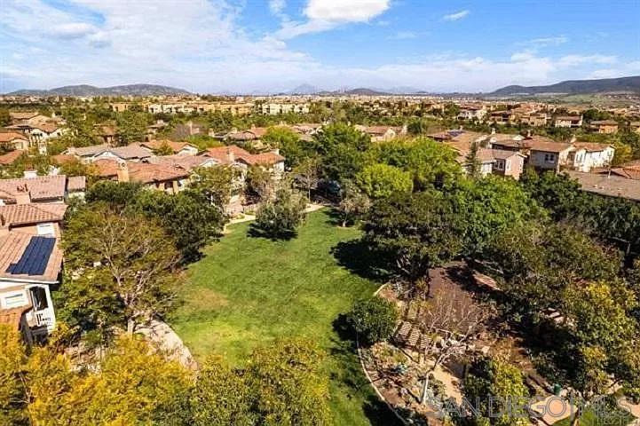 Detail Gallery Image 26 of 27 For 15474  Bristol Ridge Ter, San Diego,  CA 92127 - 3 Beds | 2/1 Baths