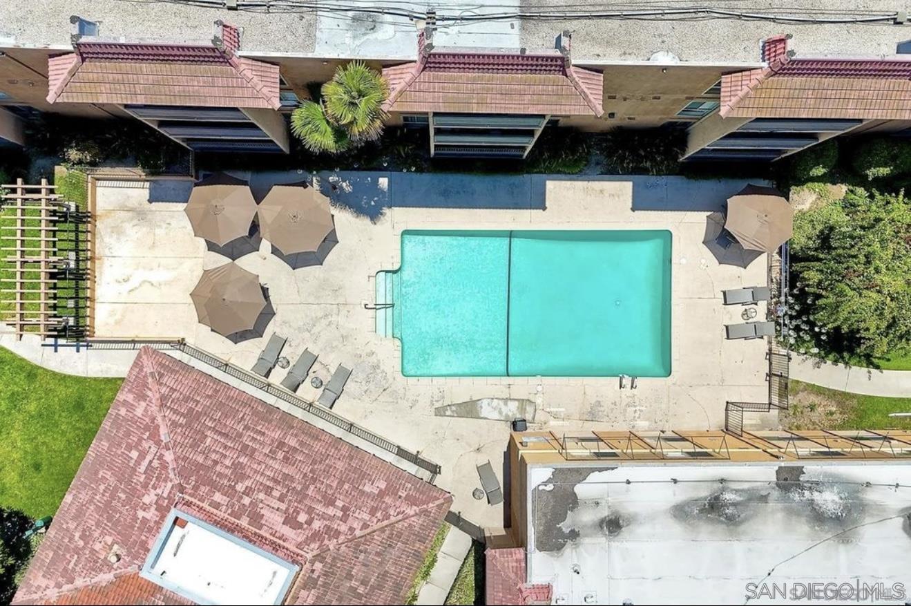 Detail Gallery Image 20 of 28 For 6911  Alvarado Rd  #20,  San Diego,  CA 92120 - 3 Beds | 2 Baths