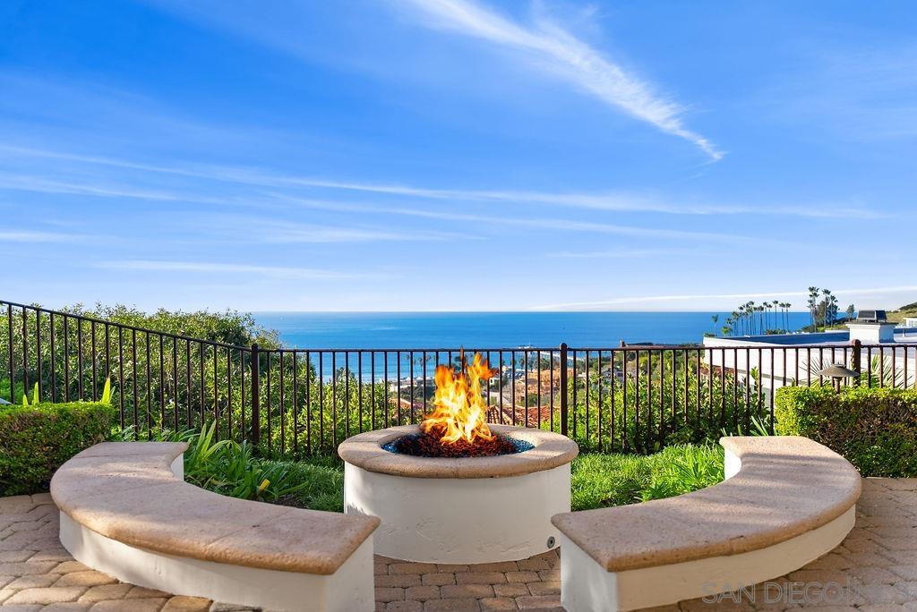 Detail Gallery Image 31 of 46 For 2516  Ruette Nicole, La Jolla,  CA 92037 - 6 Beds | 5/2 Baths