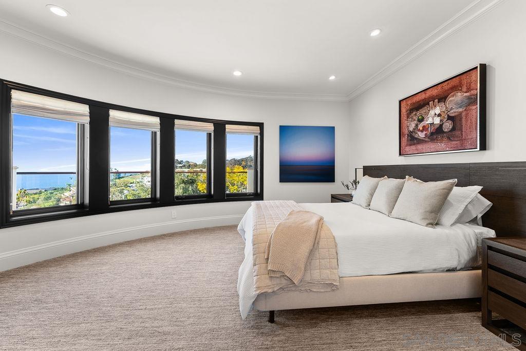 Detail Gallery Image 32 of 46 For 2516  Ruette Nicole, La Jolla,  CA 92037 - 6 Beds | 5/2 Baths