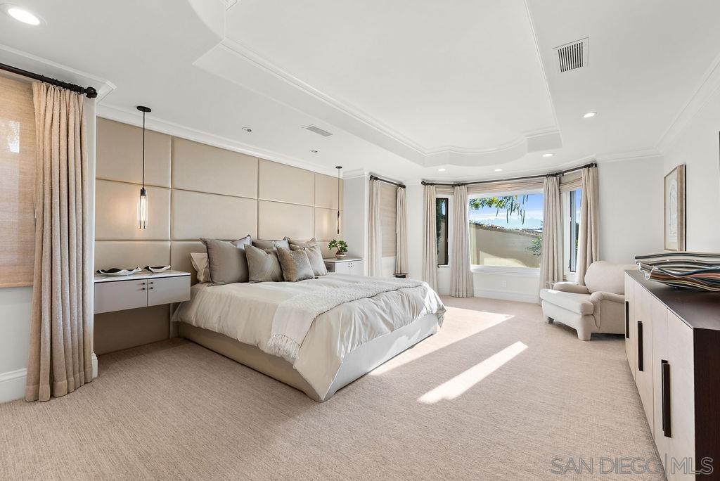 Detail Gallery Image 34 of 46 For 2516  Ruette Nicole, La Jolla,  CA 92037 - 6 Beds | 5/2 Baths