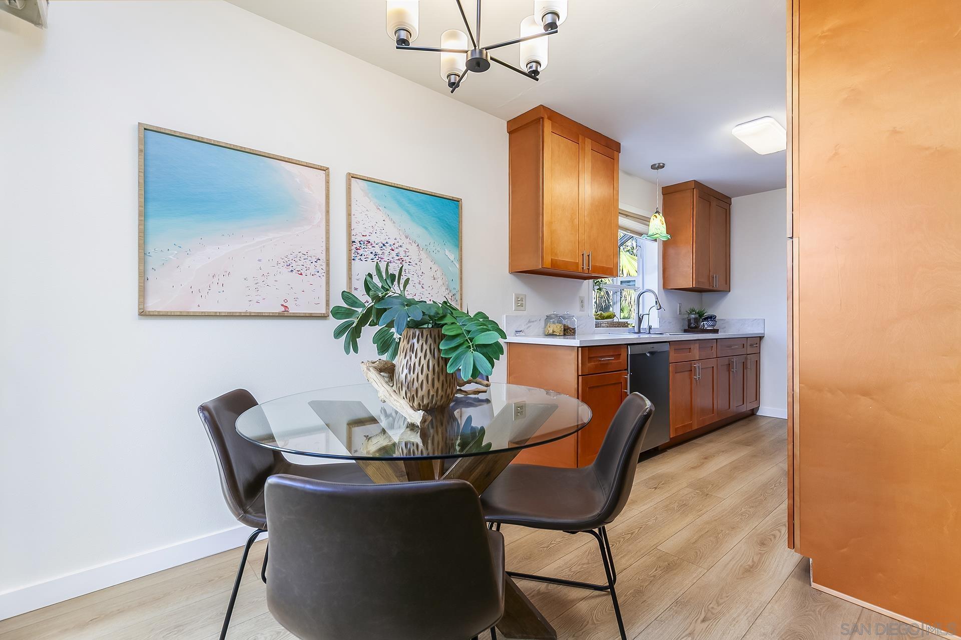 Detail Gallery Image 9 of 43 For 3888  Groton St  #3,  San Diego,  CA 92110 - 2 Beds | 2 Baths