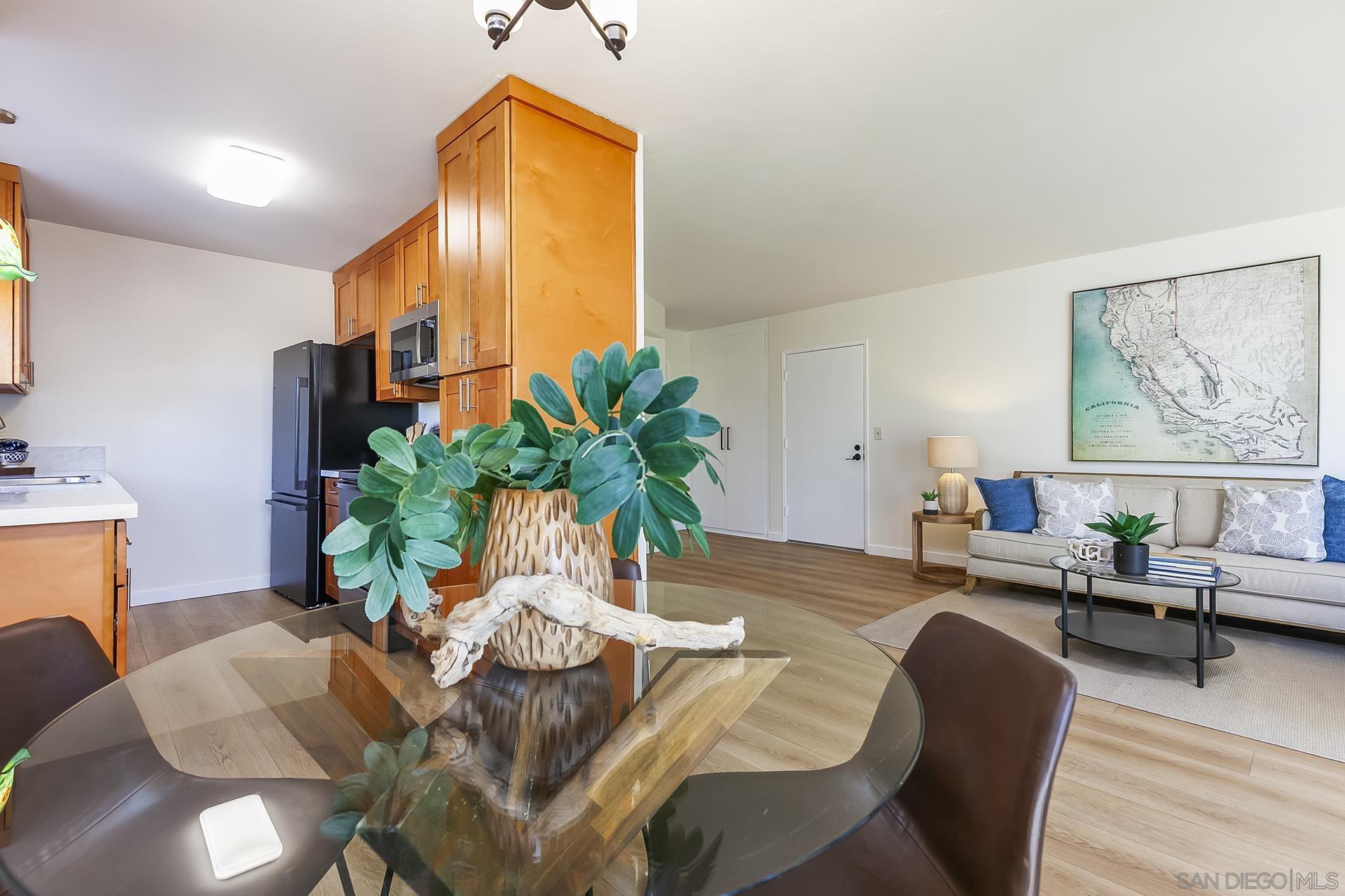 Detail Gallery Image 10 of 43 For 3888  Groton St  #3,  San Diego,  CA 92110 - 2 Beds | 2 Baths