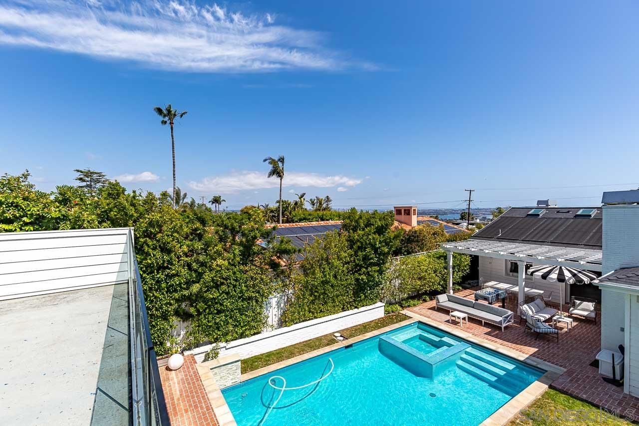 Detail Gallery Image 24 of 30 For 1428  Cottontail, La Jolla,  CA 92037 - 5 Beds | 3/1 Baths