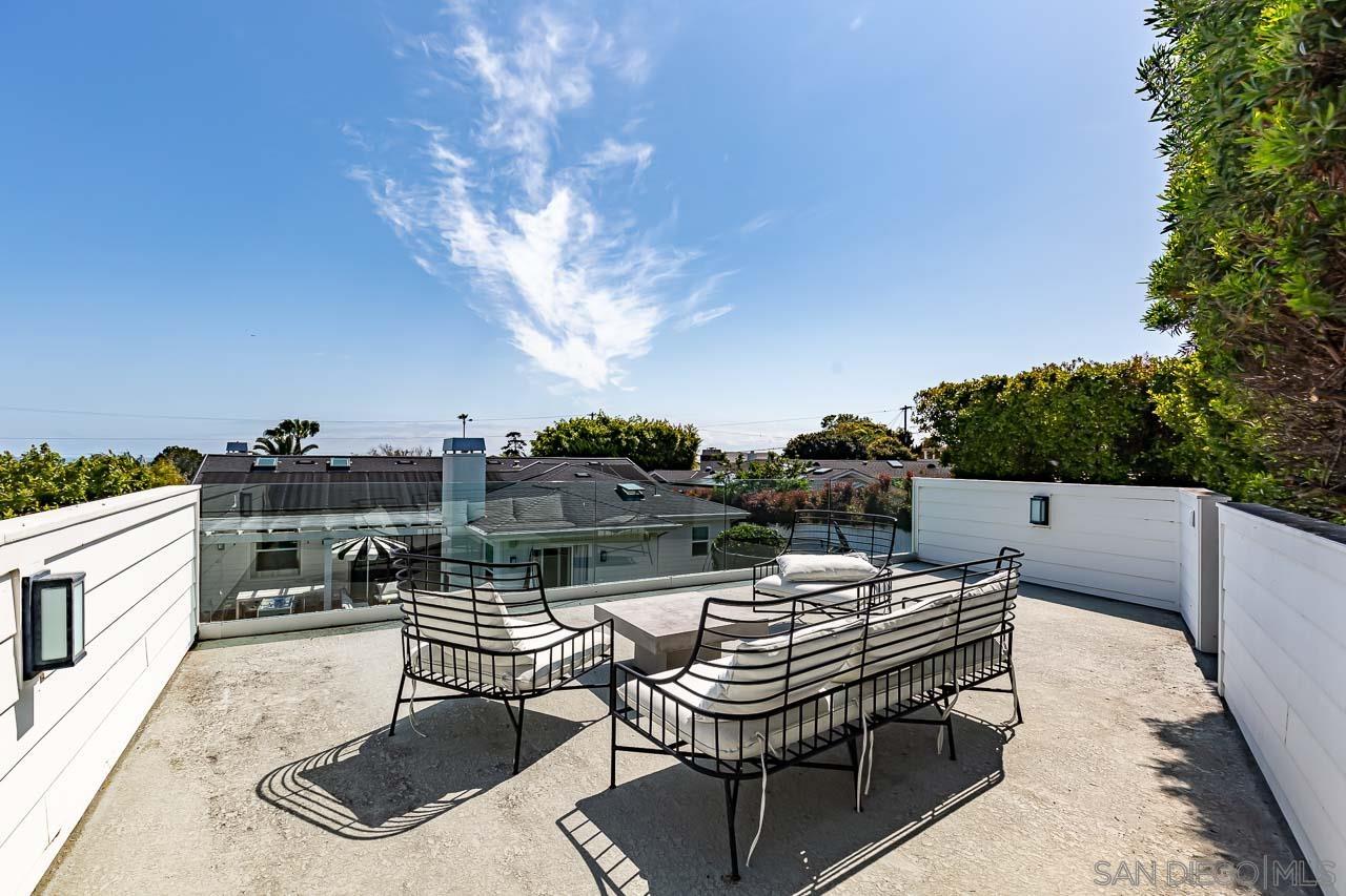 Detail Gallery Image 26 of 30 For 1428  Cottontail, La Jolla,  CA 92037 - 5 Beds | 3/1 Baths