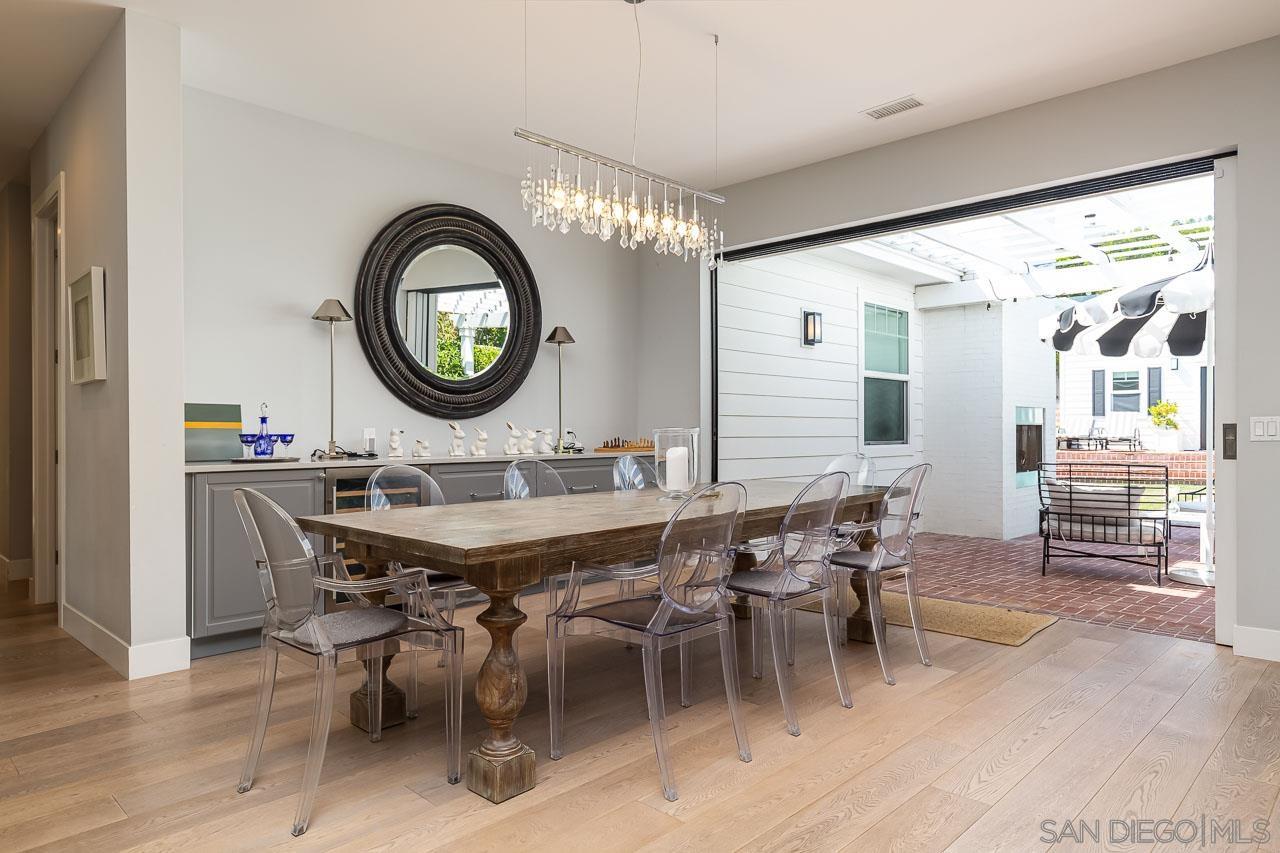 Detail Gallery Image 7 of 30 For 1428  Cottontail, La Jolla,  CA 92037 - 5 Beds | 3/1 Baths