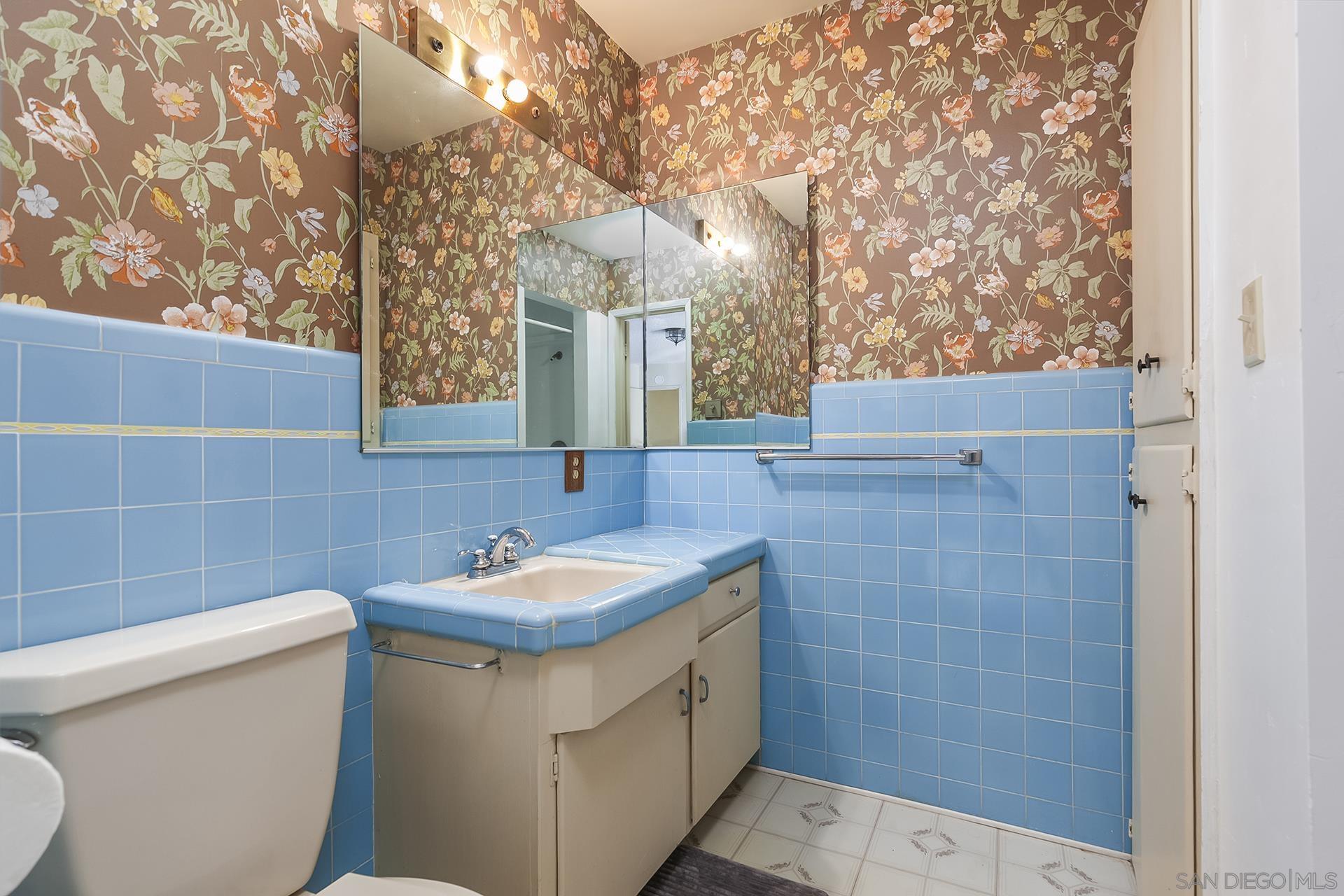 Detail Gallery Image 25 of 64 For 350  San Elijo St, San Diego,  CA 92106 - 4 Beds | 4 Baths