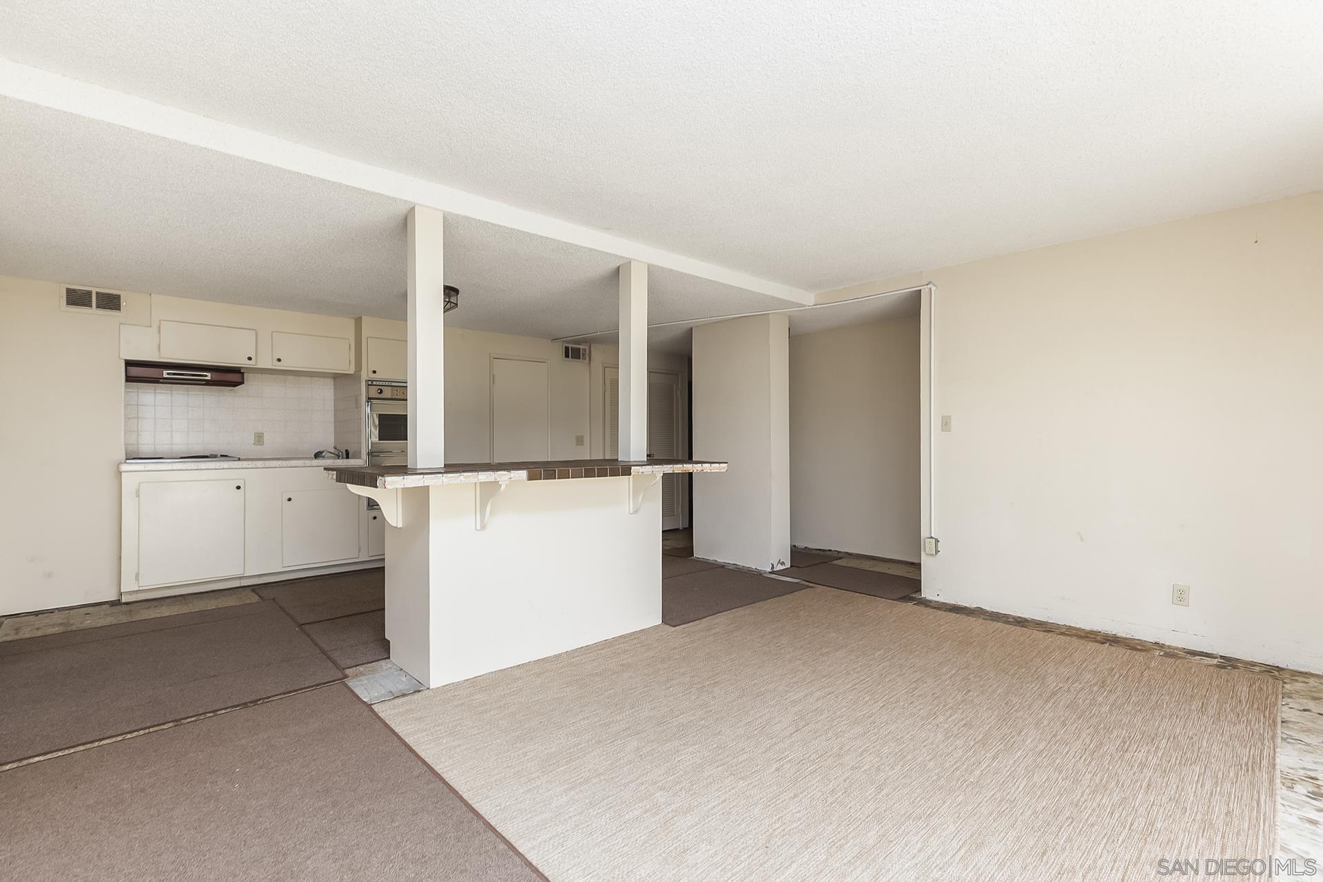 Detail Gallery Image 38 of 64 For 350  San Elijo St, San Diego,  CA 92106 - 4 Beds | 4 Baths