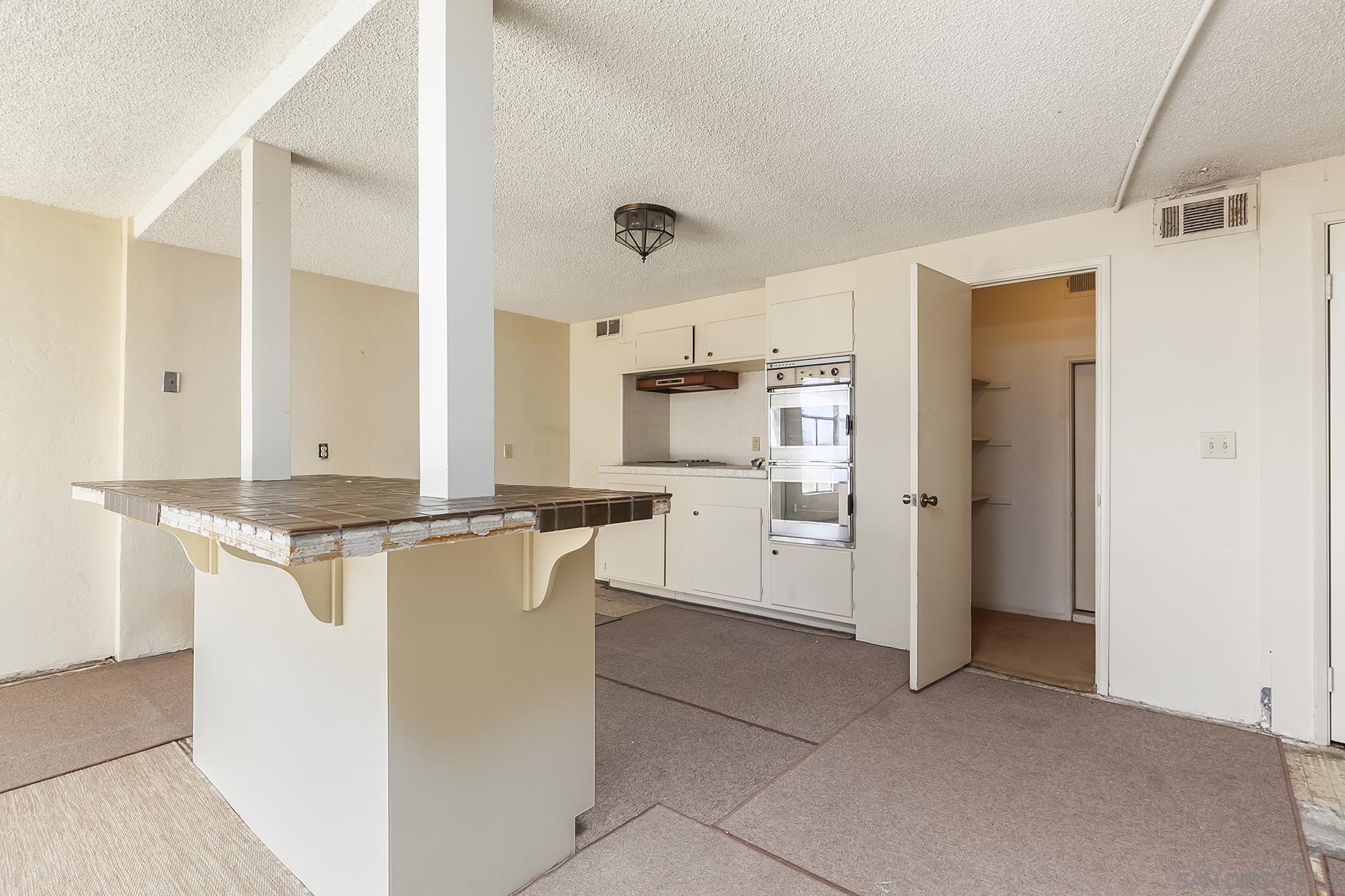 Detail Gallery Image 39 of 64 For 350  San Elijo St, San Diego,  CA 92106 - 4 Beds | 4 Baths