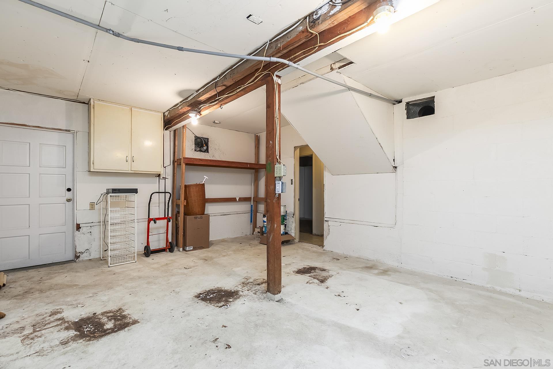 Detail Gallery Image 51 of 64 For 350  San Elijo St, San Diego,  CA 92106 - 4 Beds | 4 Baths