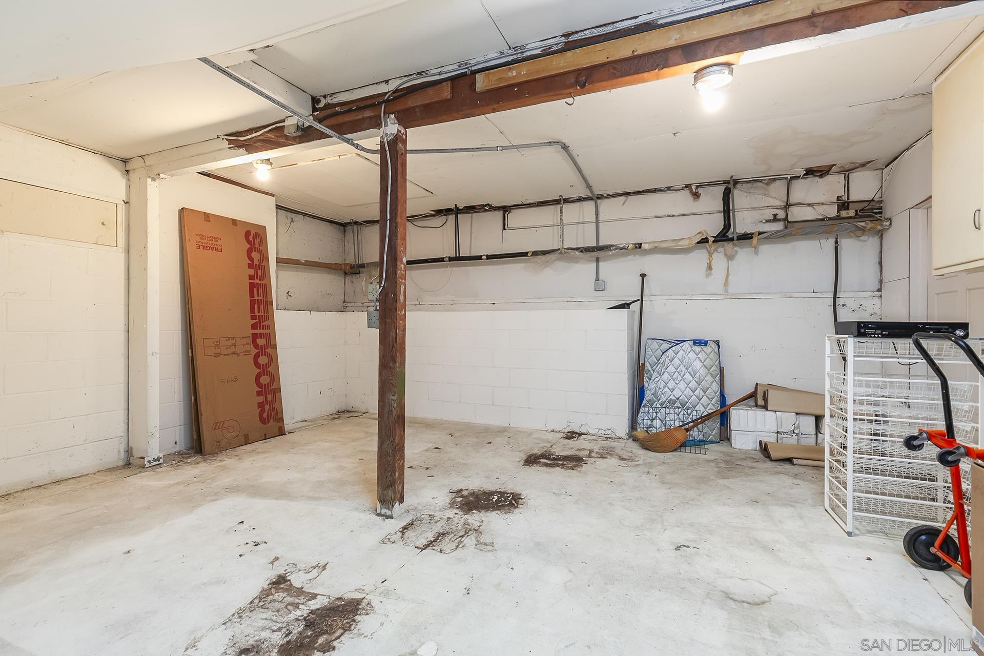 Detail Gallery Image 52 of 64 For 350  San Elijo St, San Diego,  CA 92106 - 4 Beds | 4 Baths