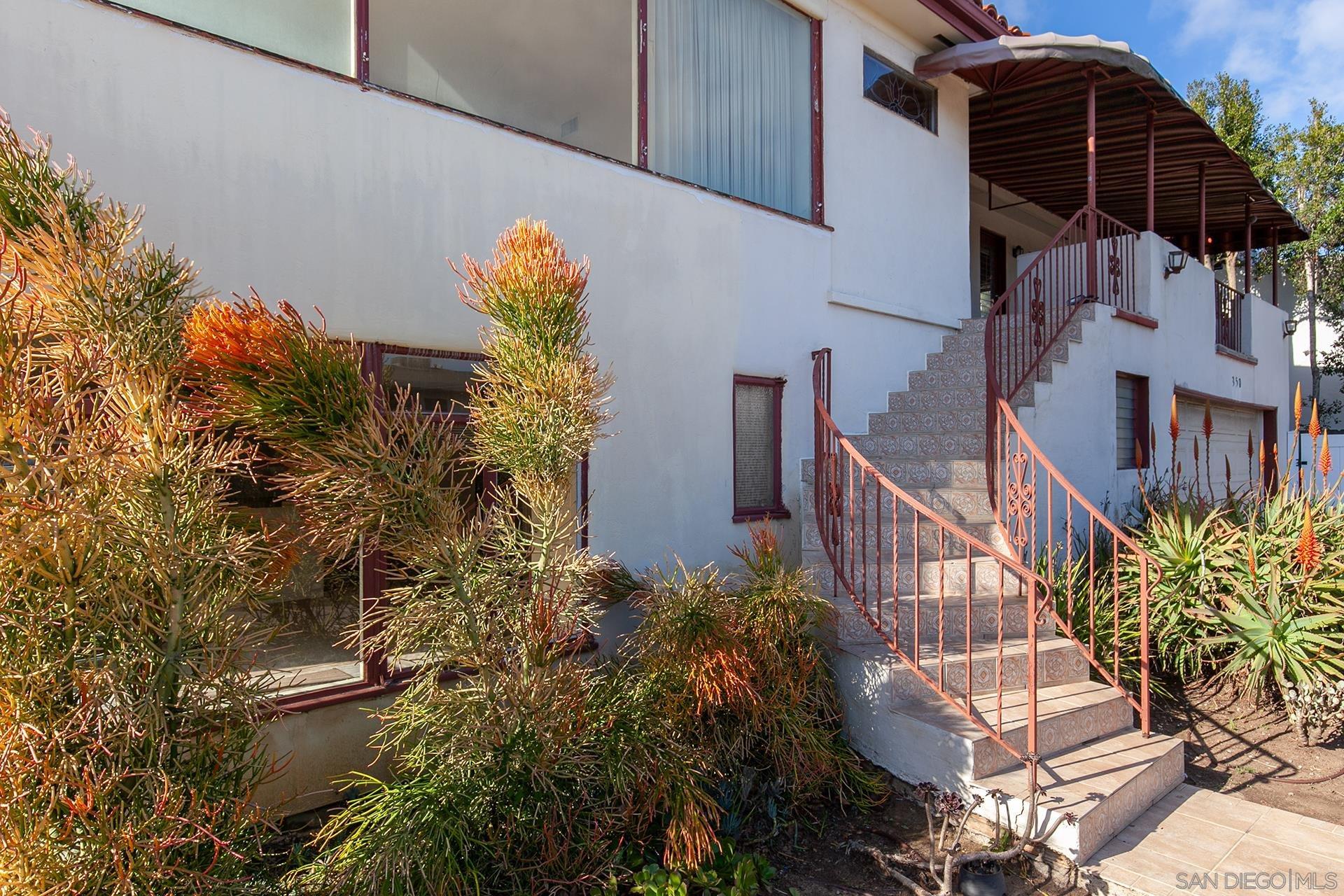 Detail Gallery Image 9 of 64 For 350  San Elijo St, San Diego,  CA 92106 - 4 Beds | 4 Baths