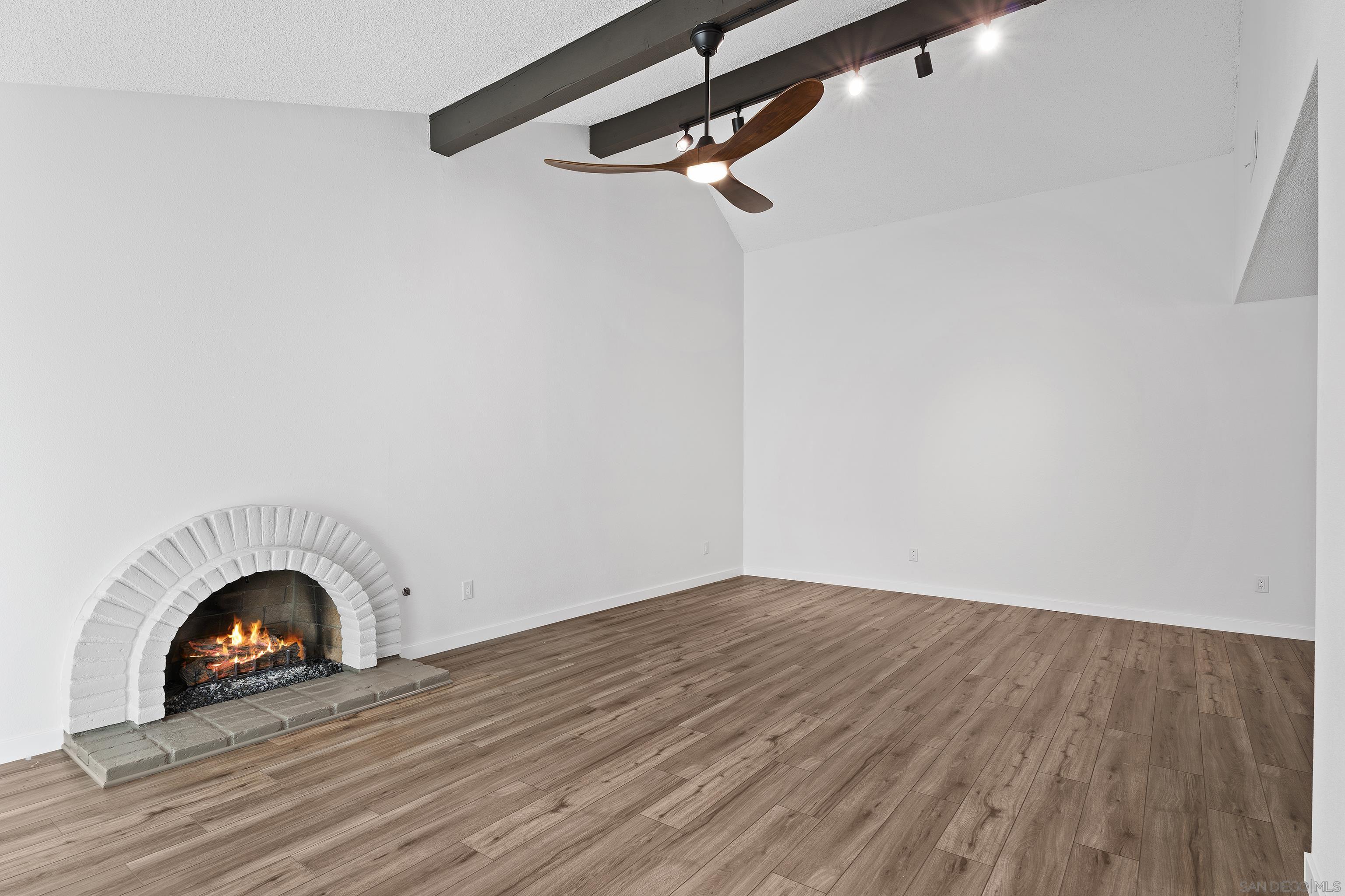 Detail Gallery Image 12 of 28 For 16407  Caminito Vecinos  #155,  San Diego,  CA 92128 - 2 Beds | 2 Baths