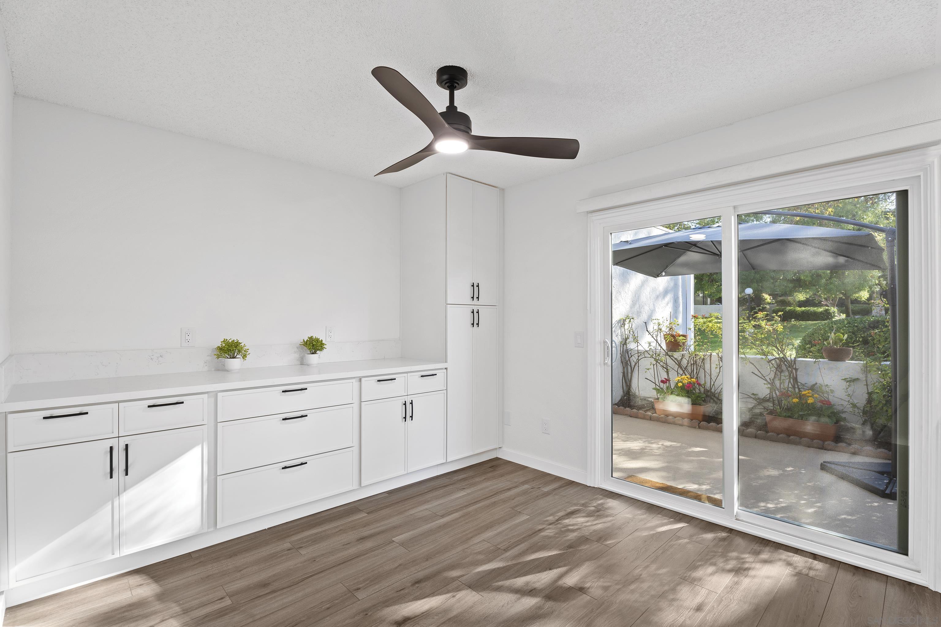 Detail Gallery Image 7 of 28 For 16407  Caminito Vecinos  #155,  San Diego,  CA 92128 - 2 Beds | 2 Baths