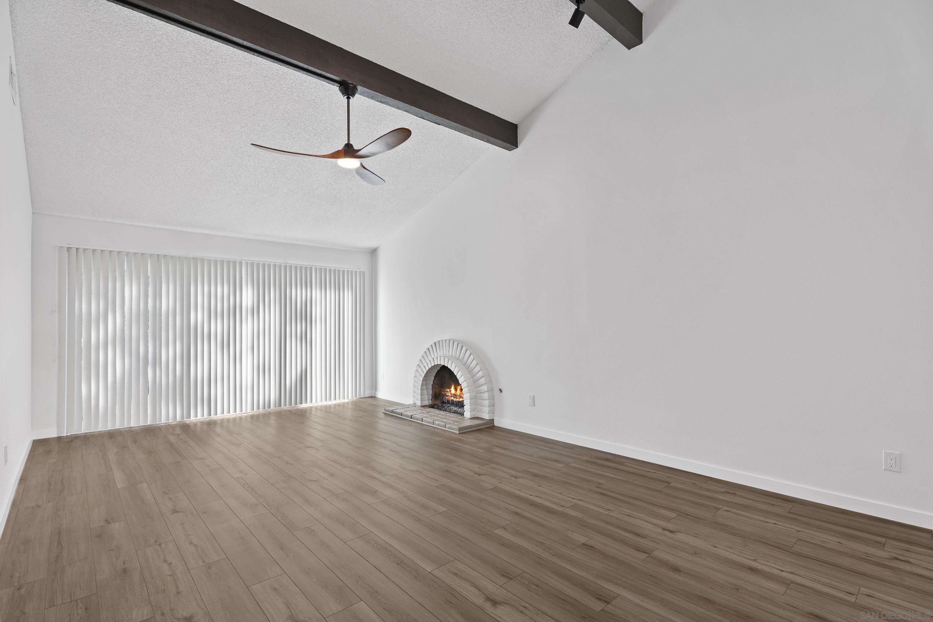 Detail Gallery Image 8 of 28 For 16407  Caminito Vecinos  #155,  San Diego,  CA 92128 - 2 Beds | 2 Baths